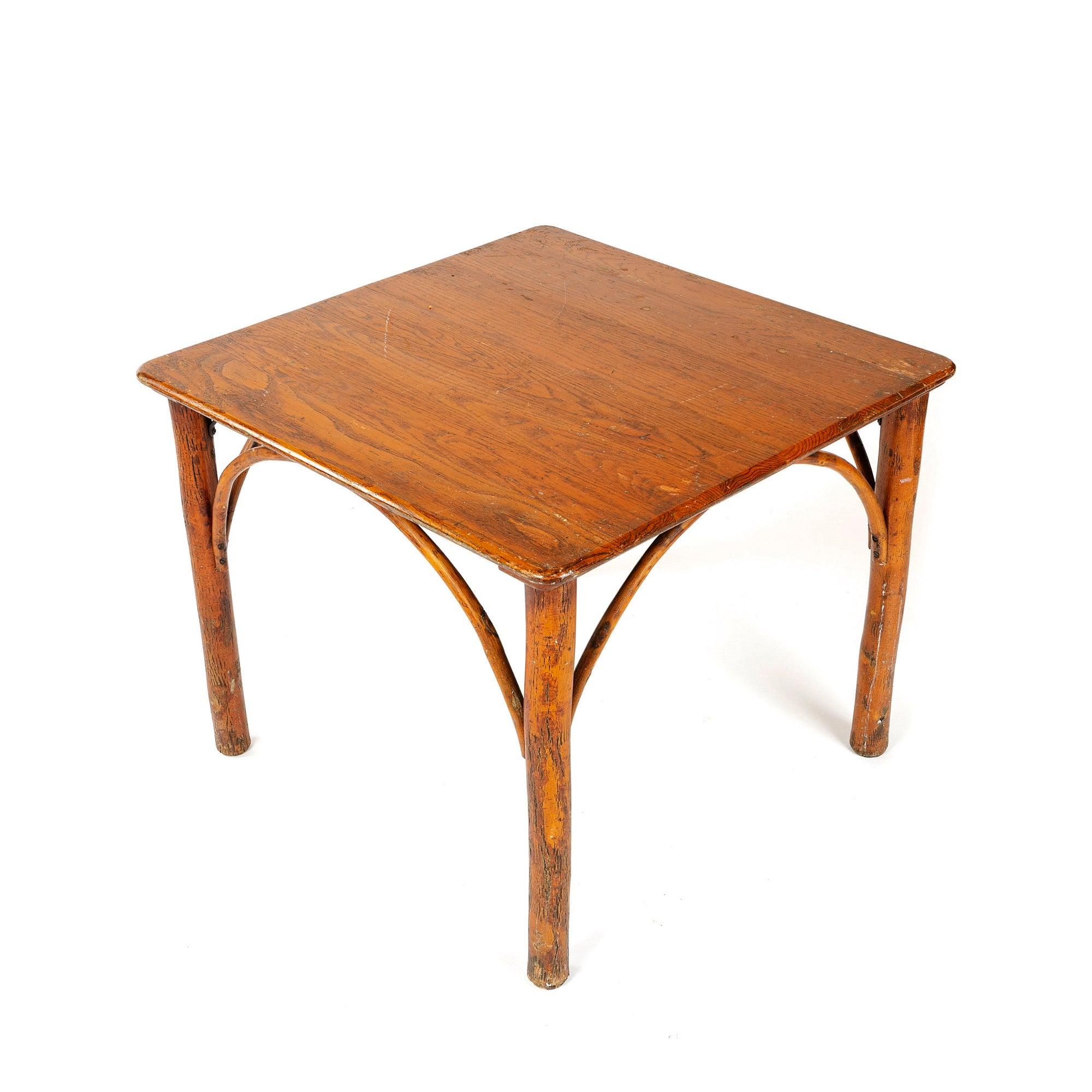 Américain Table de jeu pour vieux pacanier en vente