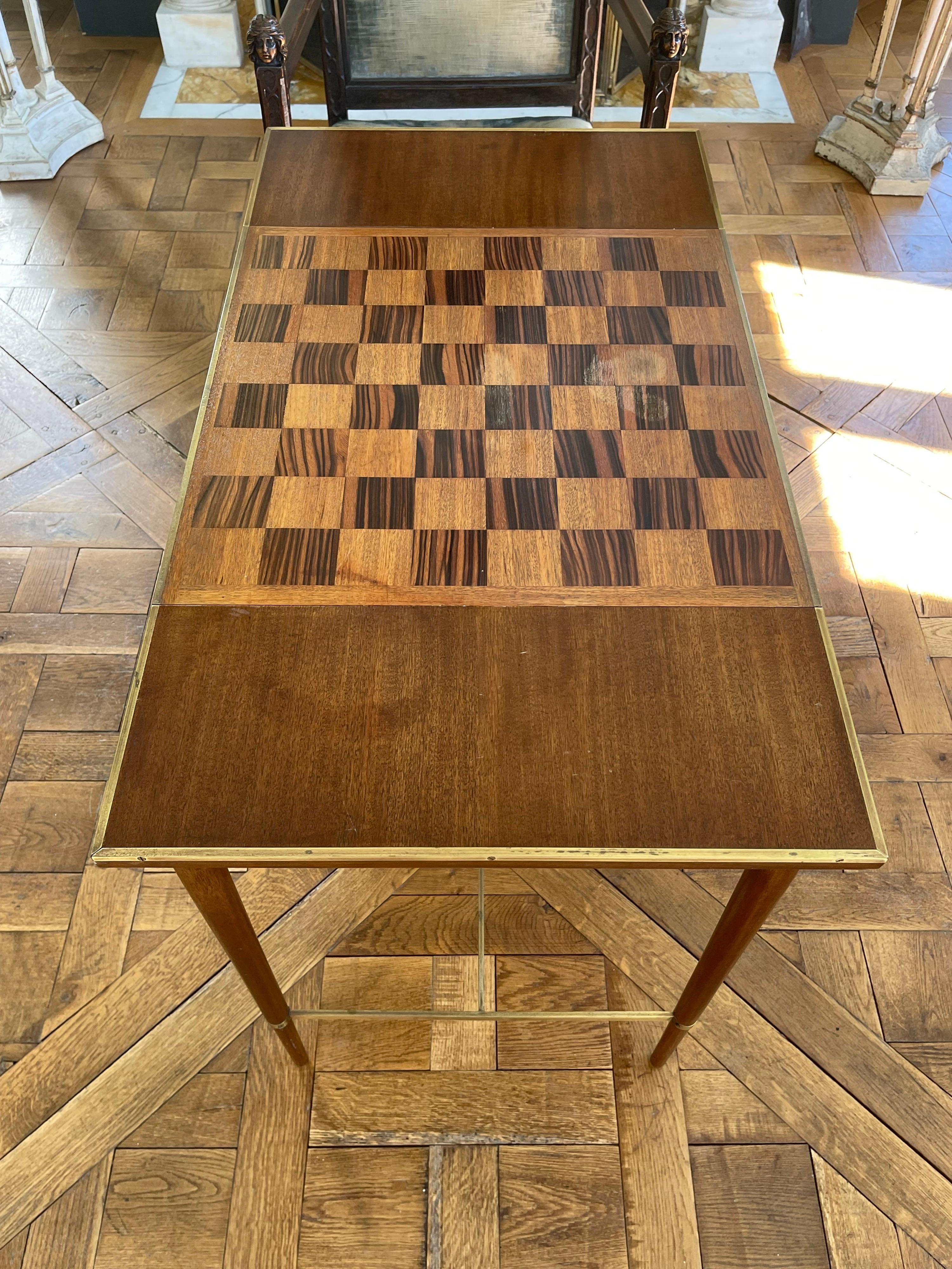  Game Table In Good Condition In New Haven, CT