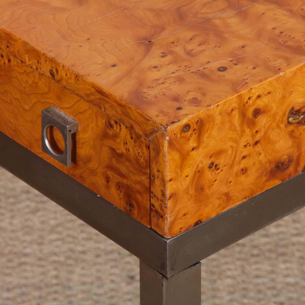 Table à jeux en ronce de bois par Guy Lefevre pour Maison Jansen, 1970 Bon état - En vente à MONTESSON, FR