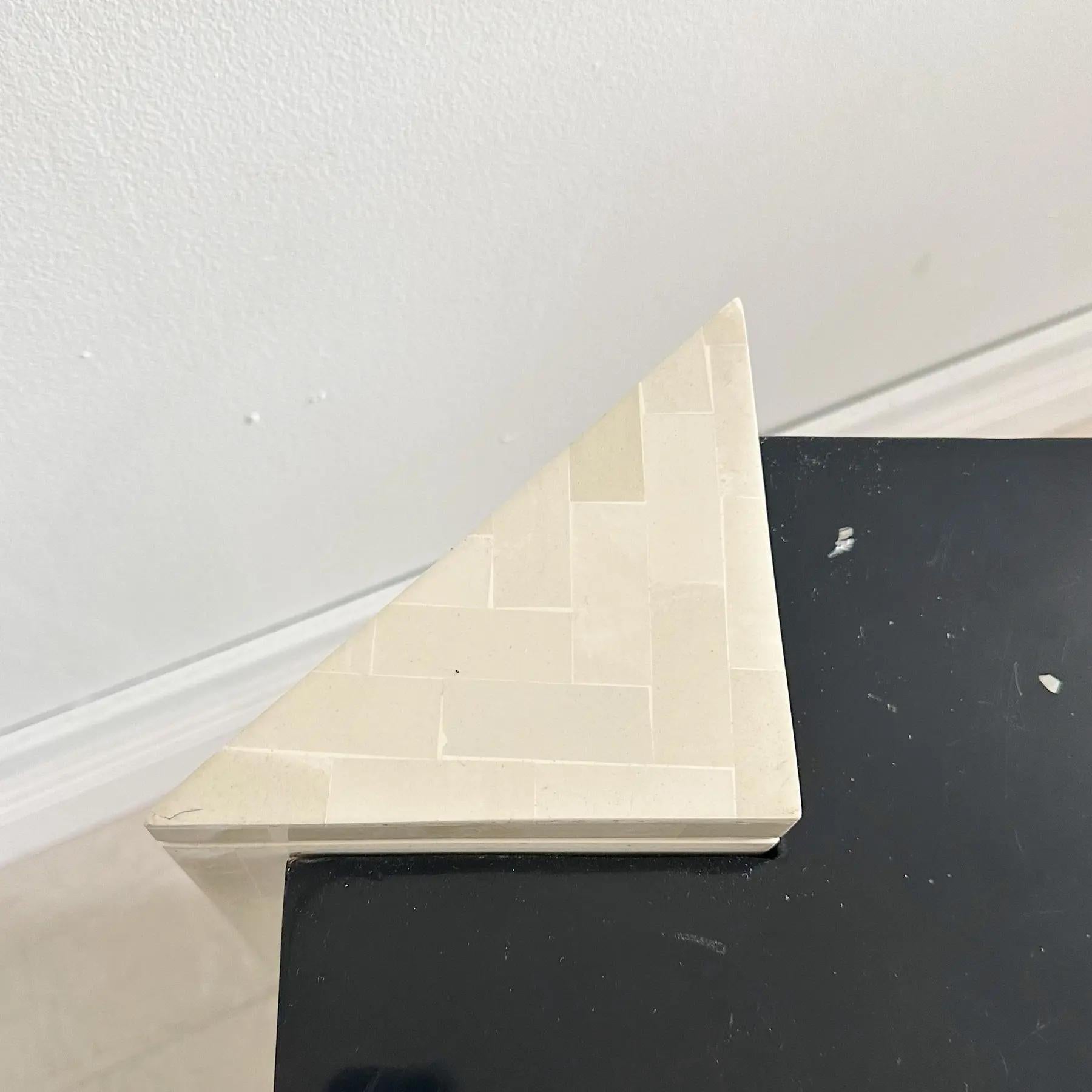 Mesa de juego con tablero de hueso teselado y nácar incrustado, años 80 en venta 3