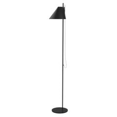 Lampada da terra 'Yuh' nera di GamFratesi per Louis Poulsen