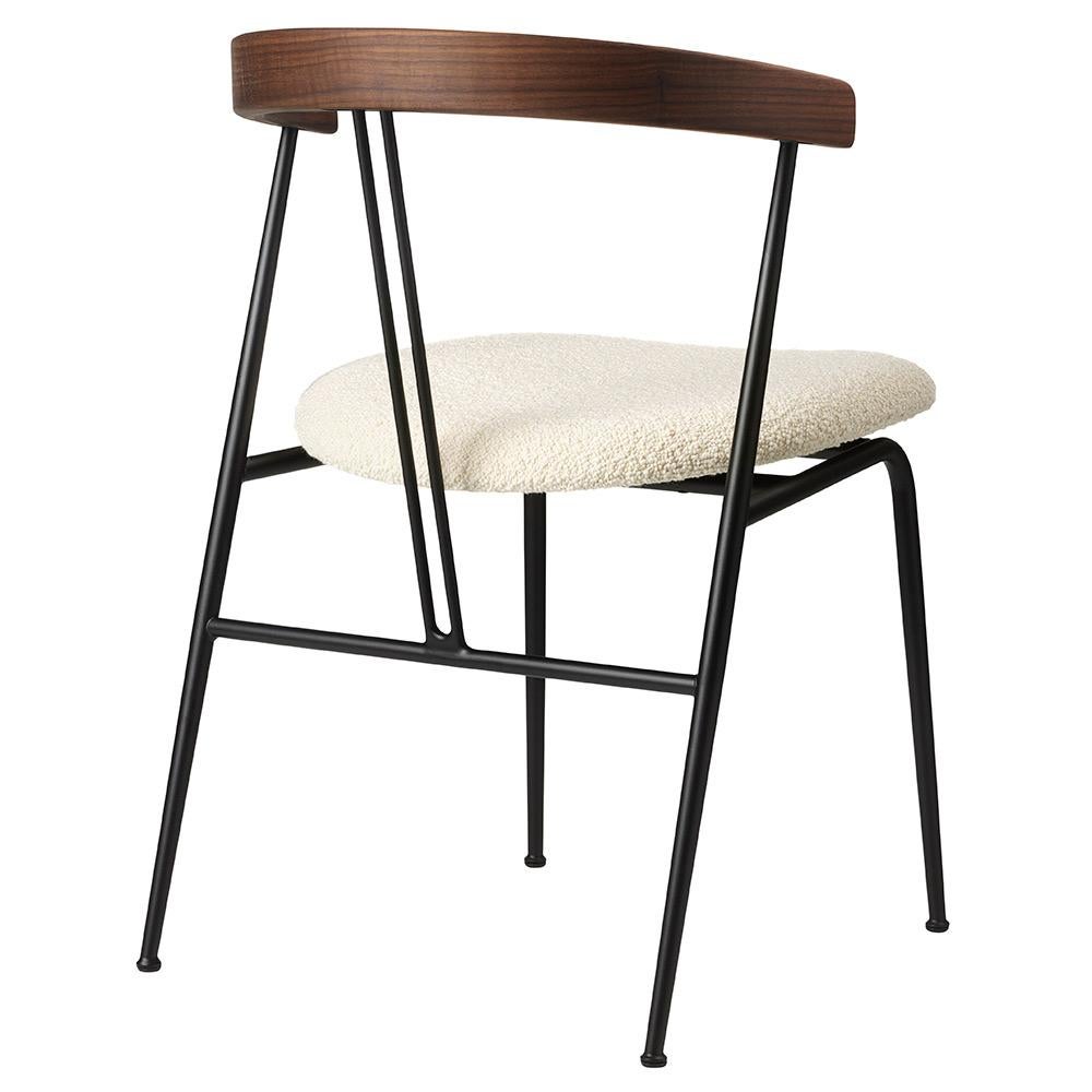 In designing the Violin Chair, architects Stine Gam and Enrico Fratesi set out to distil the archetypal form of a chair into its purest representation, without ever losing the sense of character for which they have become renowned. The result is a