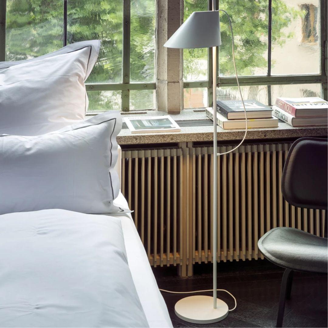 GamFratesi White 'Yuh' Floor Lamp for Louis Poulsen

Designed in 2017 by the Danish-Italian duo Stine Gam and Enrico Fratesi, the 'Yuh' floor lamp is inspired by the classic virtues of Danish Modernism, Poul Henningsen’s scientific approach to