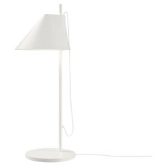 Lampe de table "Yuh" blanche de GamFratesi pour Louis Poulsen