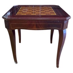 Gaming table