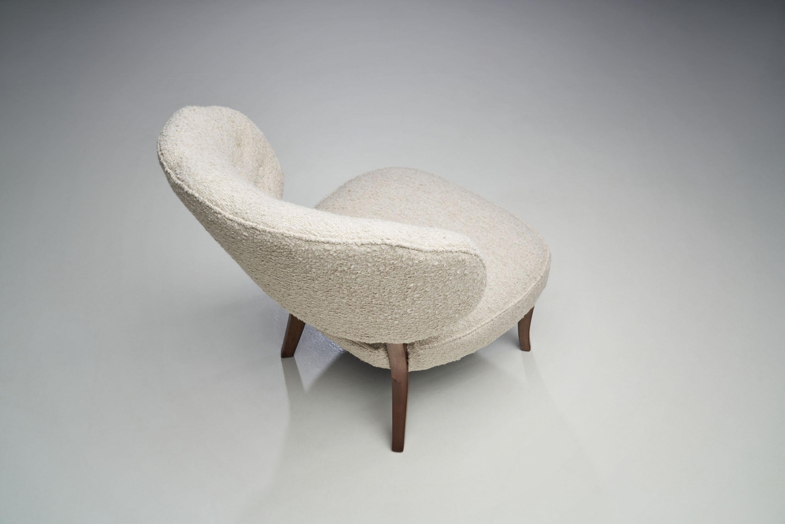 Mid-20th Century “Gamla Berlin” Easy Chair by Carl Malmsten, Sweden, 1940s