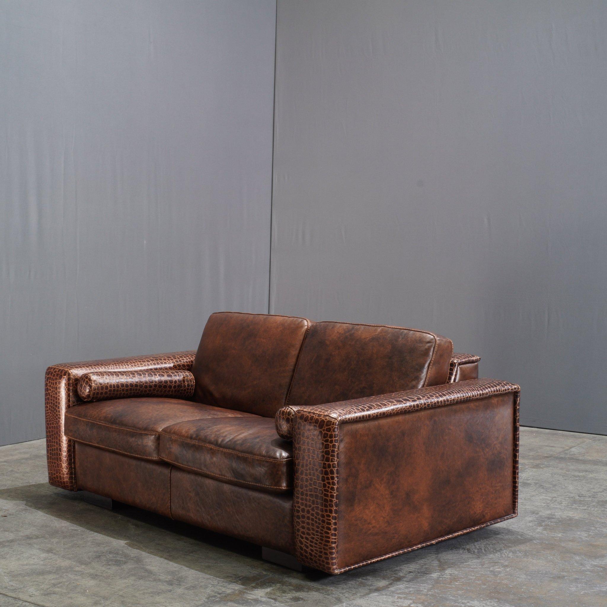 Canapé Kelly 2 Seater de Gamma Arredamenti en cuir de crocodile en vente 4