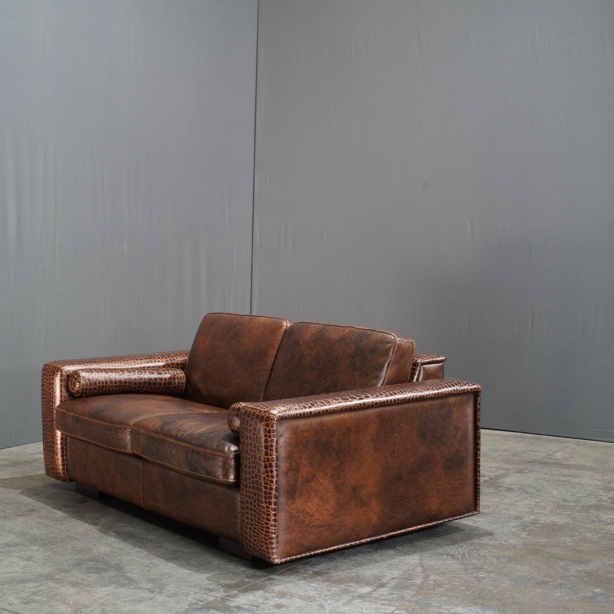 Gamma Arredamenti Crocodile Leather 2 Seater Kelly Sofa In Good Condition In Basildon, London