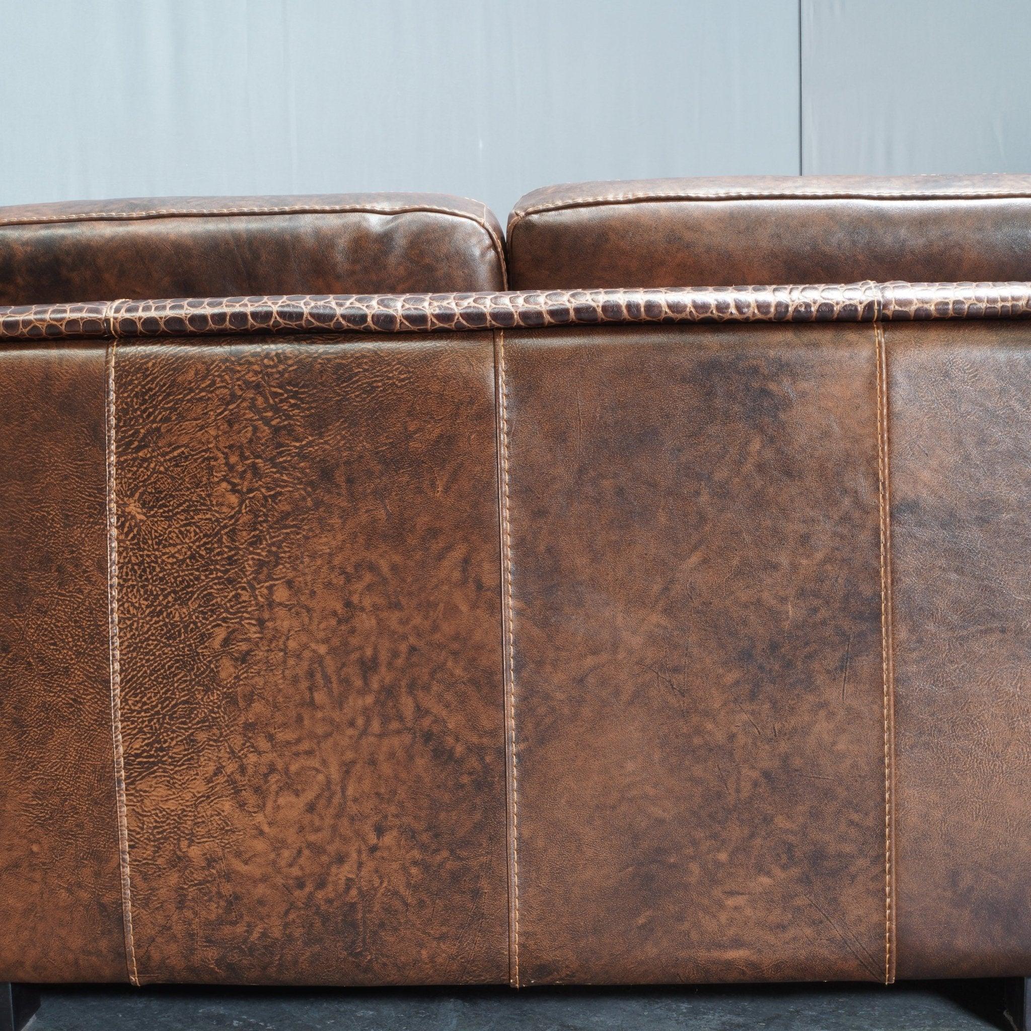 Gamma Arredamenti Crocodile Leather 2 Seater Kelly Sofa 3