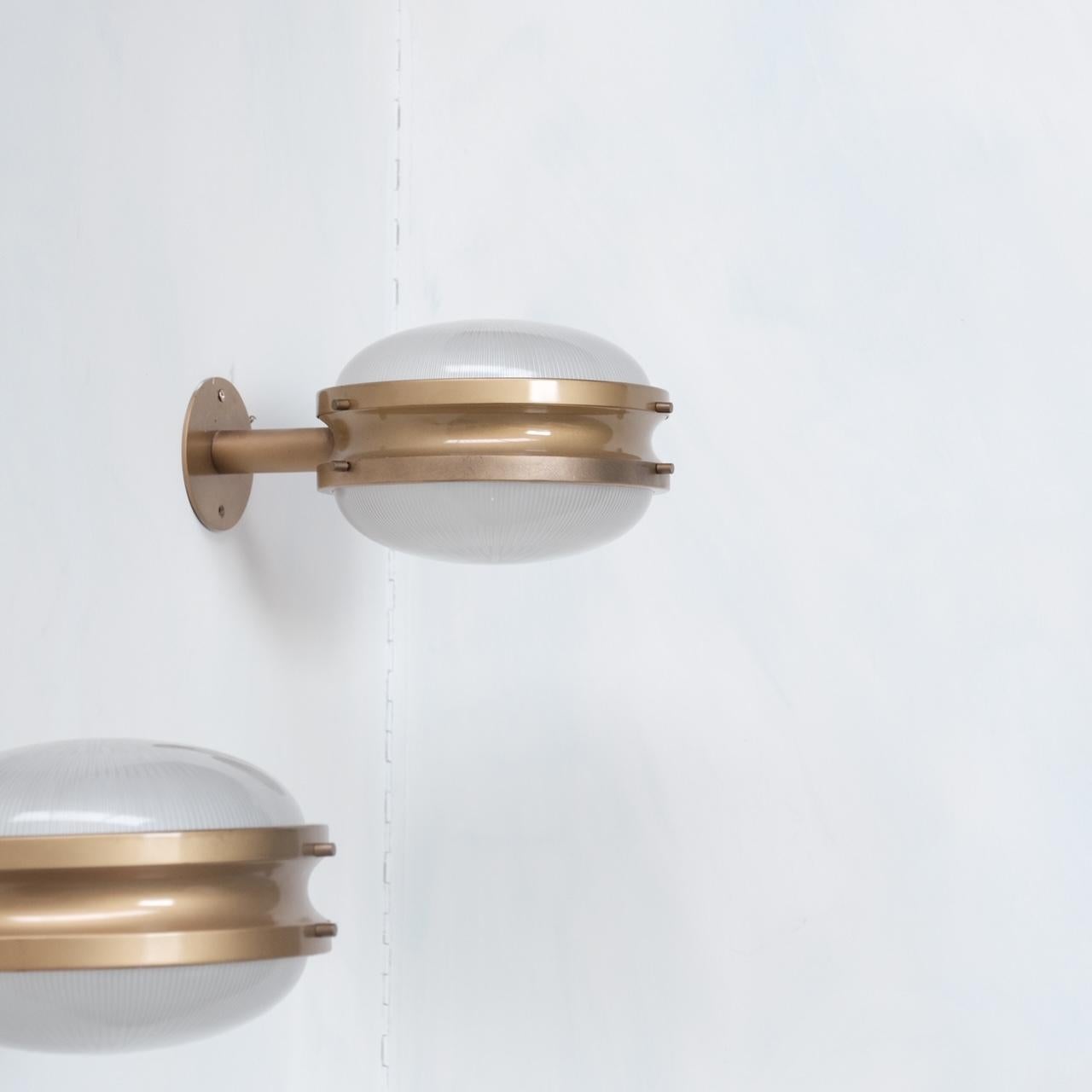 'Gamma' Mid-Century Italian Wall Lights by Sergio Mazza for Artemide For Sale 1