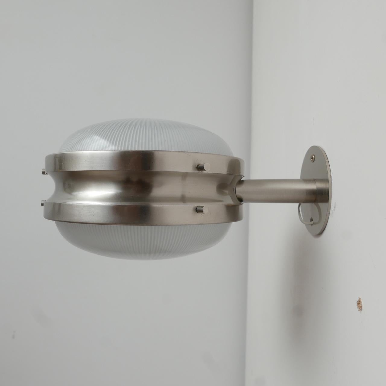'Gamma' Mid-Century Wall Light by Sergio Mazza for Artemide For Sale 2