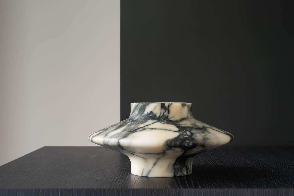 Gamma Paonazzo candleholder by Frederic Saulou
Dimensions: Ø 268 x H 130 mm
Materials: Marble 


Marble available:
PORTORO
PAONAZZO



Born in 1989, Frédéric Saulou, lives and works in Rennes, in France. Graduated in space and