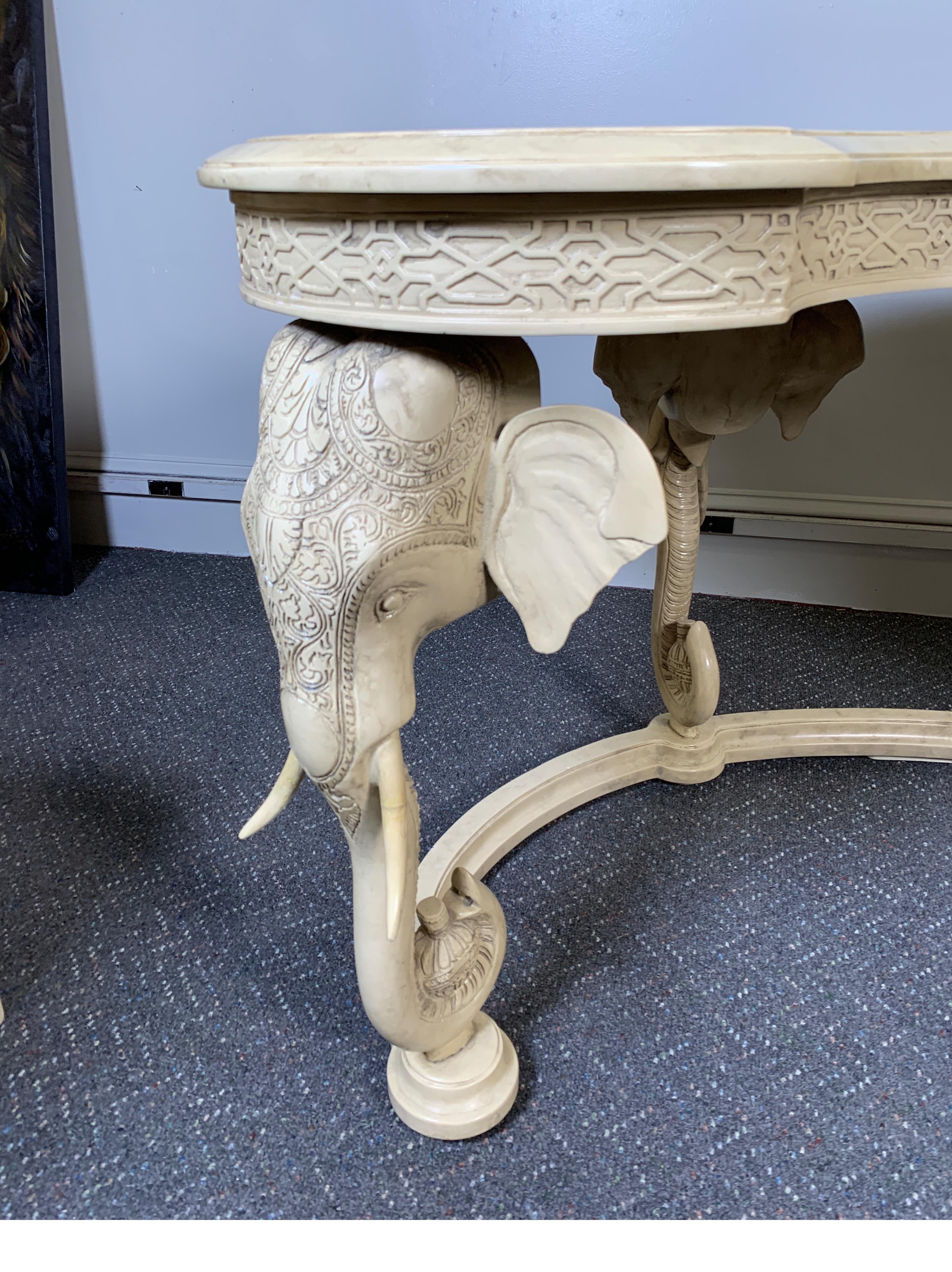 Gampel Stoll Kidney Elephant Desk with Chair 3