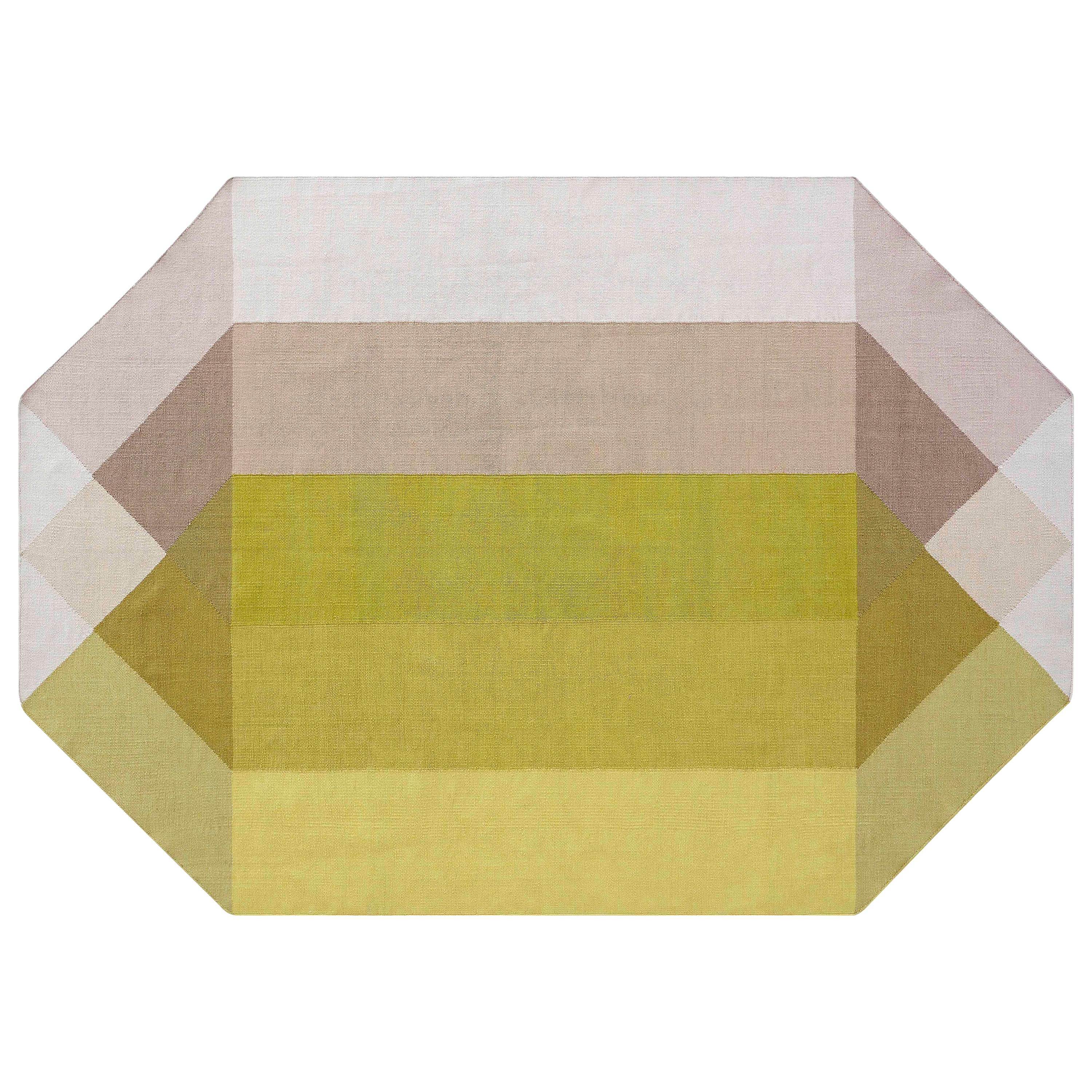 Im Angebot: GAN Kleiner GAN Kelim-Diamant-Teppich von Charlotte Lancelot, Multi (Pink Yellow)