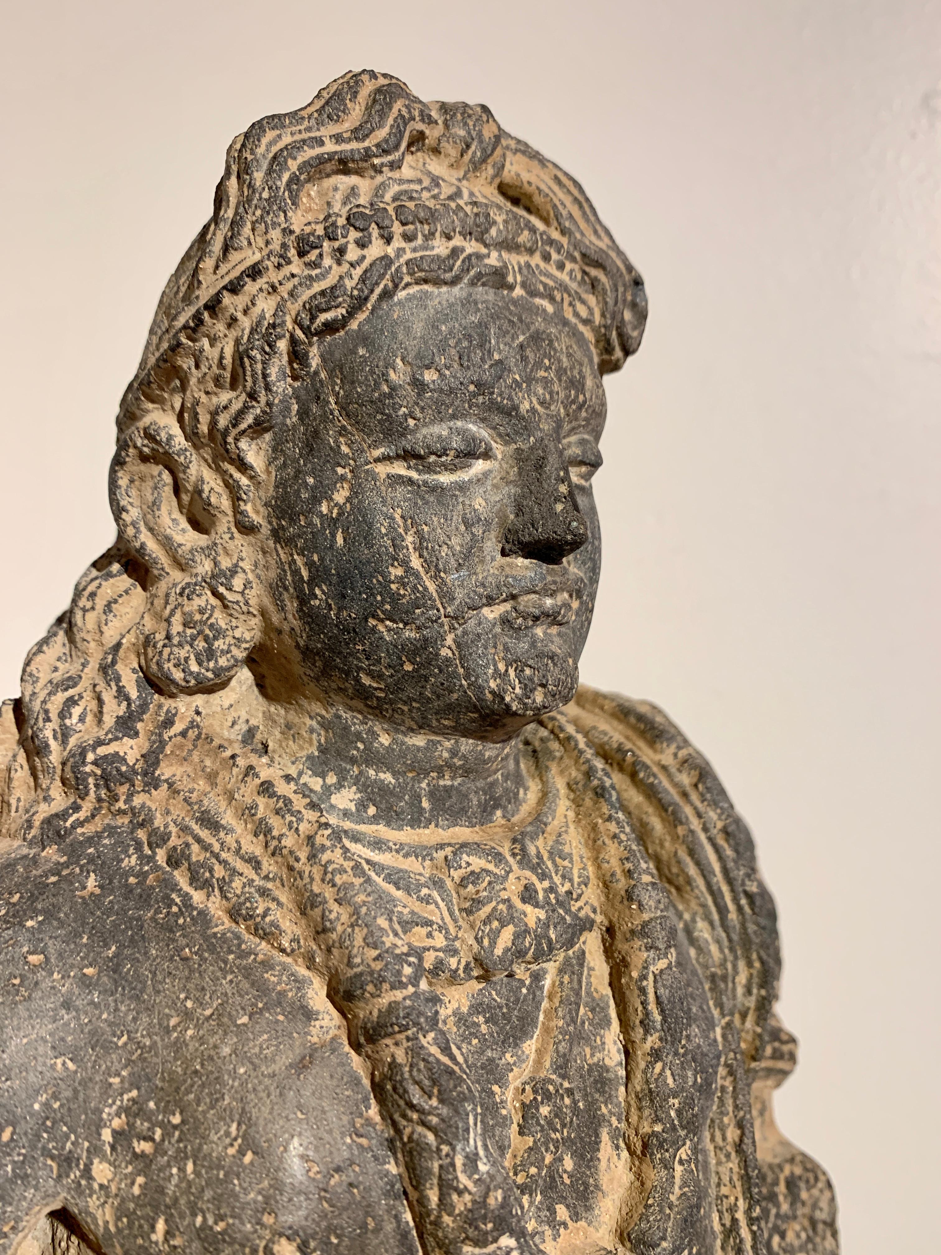 Gandharan Standing Bodhisattva Maitreya, Carved Black Schist, 2nd-4th Century For Sale 2
