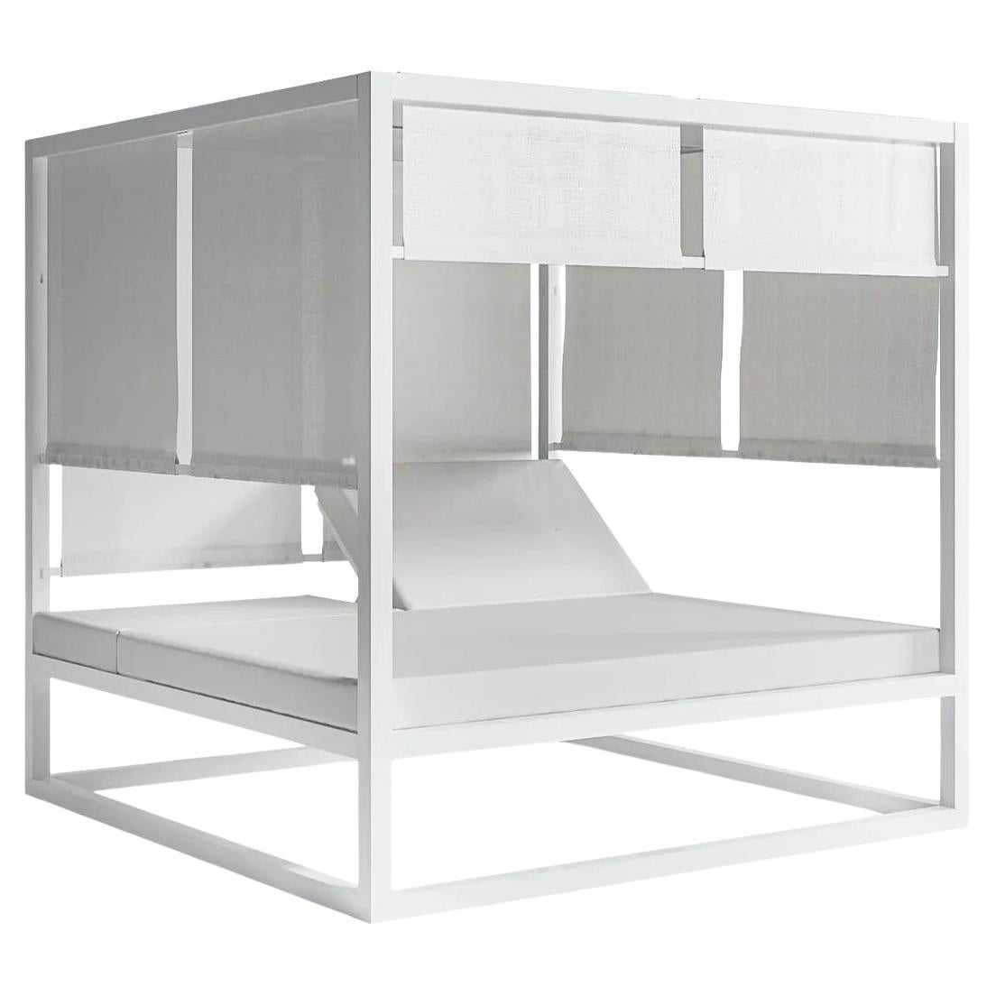 Gandia Blasco Elevated Reclining Daybed For Sale