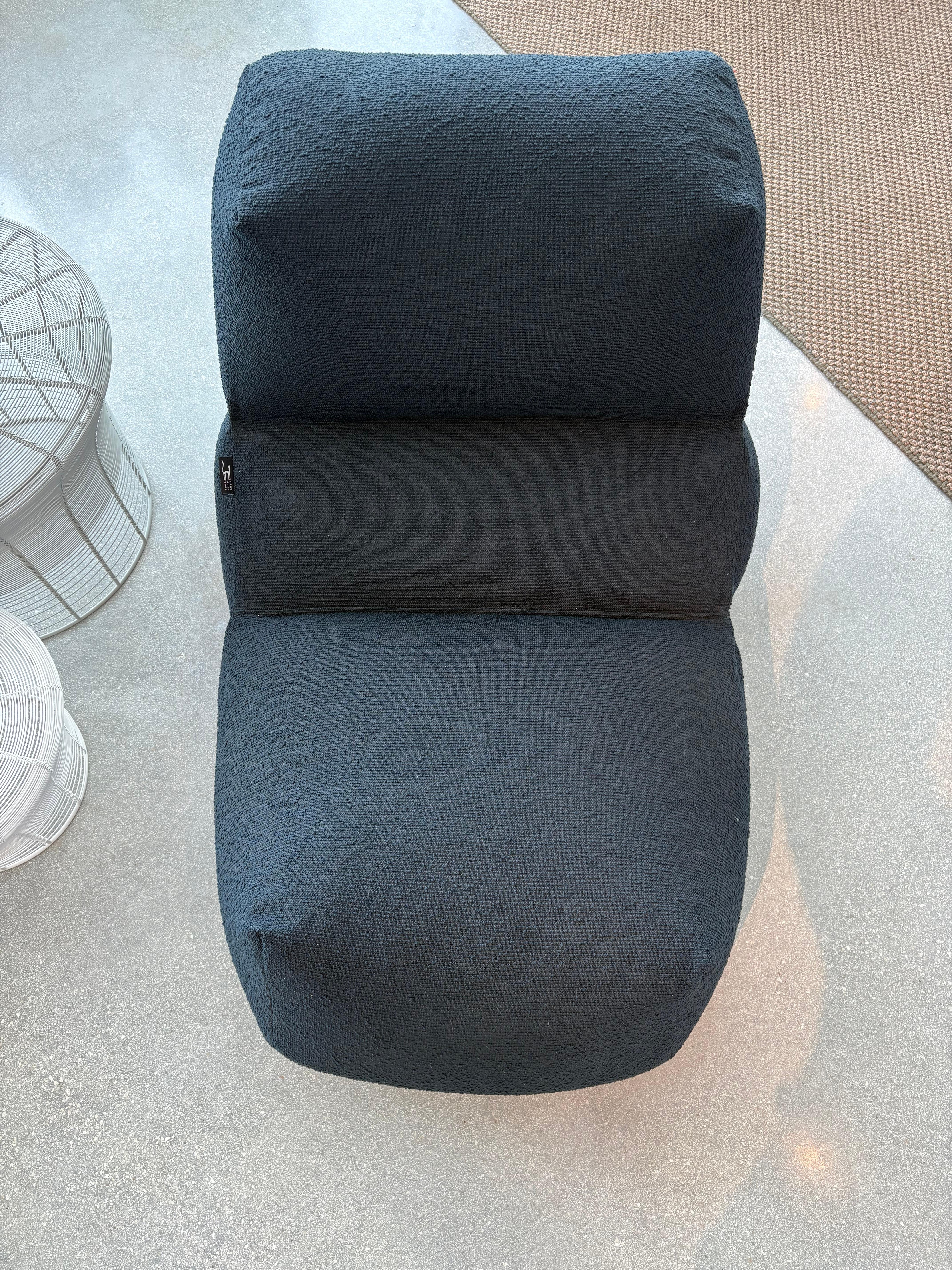 Gandia Blasco Grapy Lounge Chair In New Condition For Sale In Miami, FL