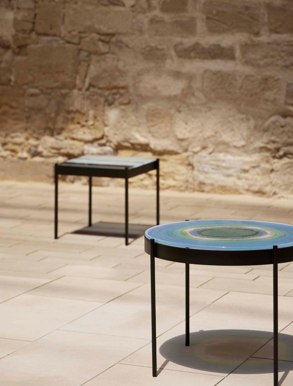Poudré Table basse ronde Gandia Blasco Iris - Cold Ibiza Sunset en vente