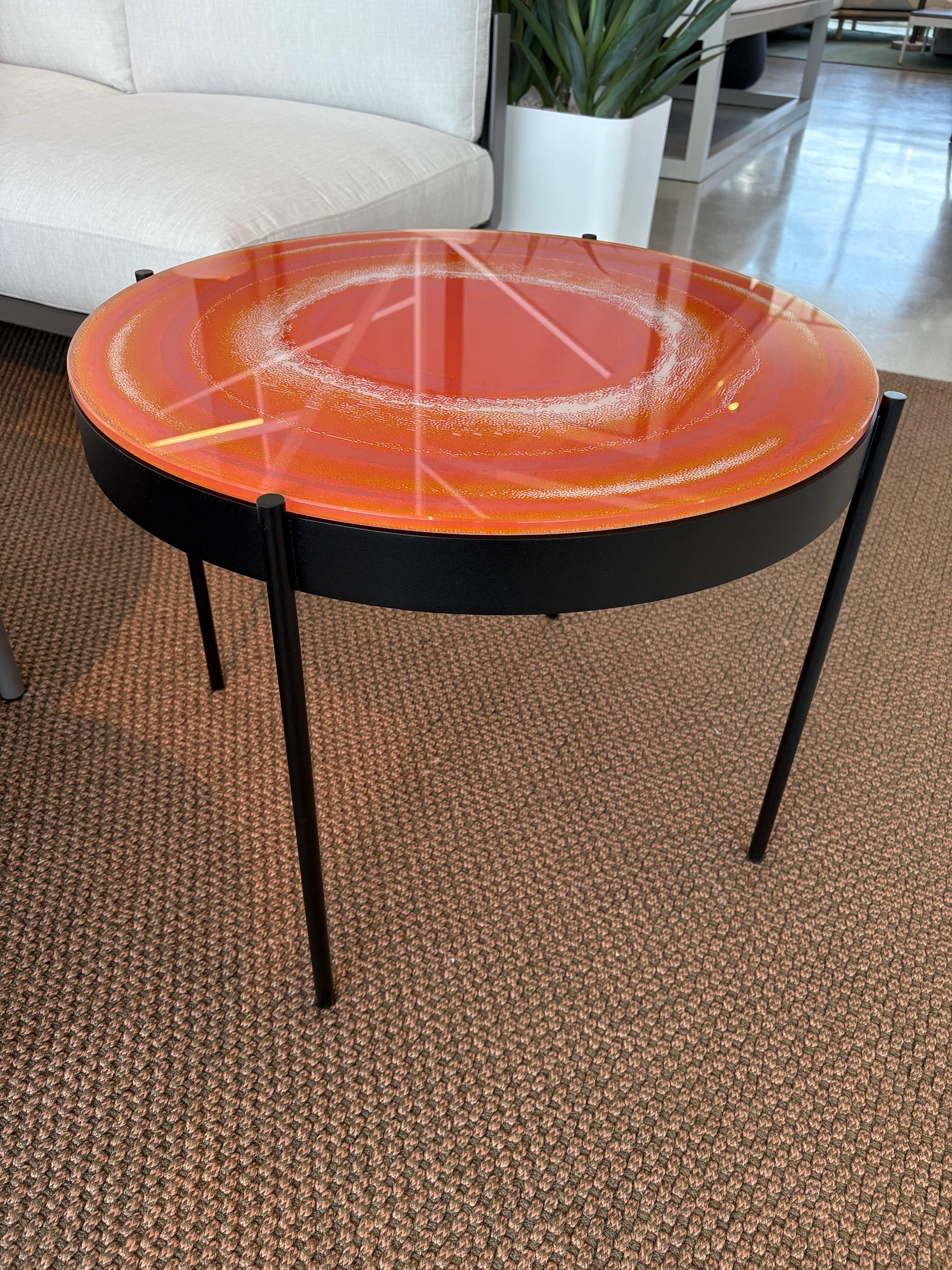 Modern Gandia Blasco Iris Round Coffee Table - Warm Comporta Sunrise For Sale