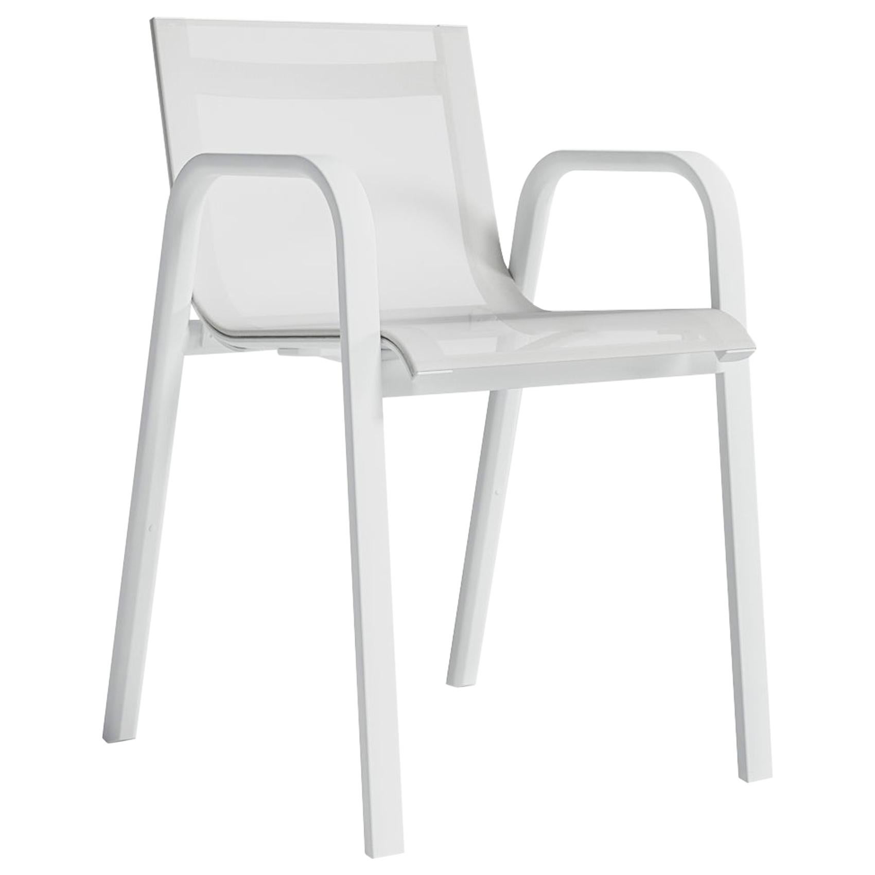 Im Angebot: Gandia Blasco Stack-Esszimmerstuhl aus Aluminium von Borja Garcia, White (RAL9016/white mesh.jpg)