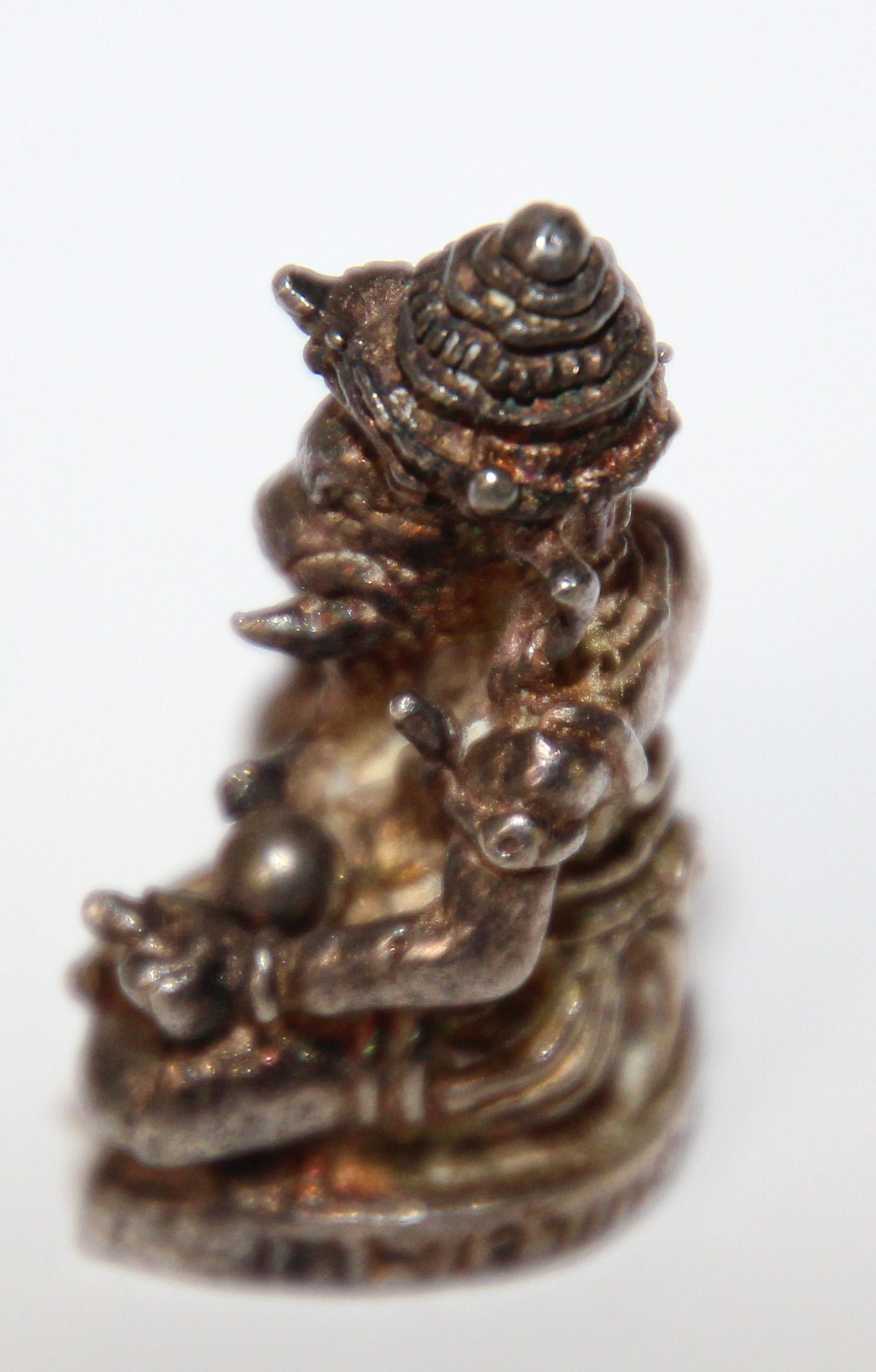 Ganesh Small Silver Hindu Diety Statue Amulet For Sale 2