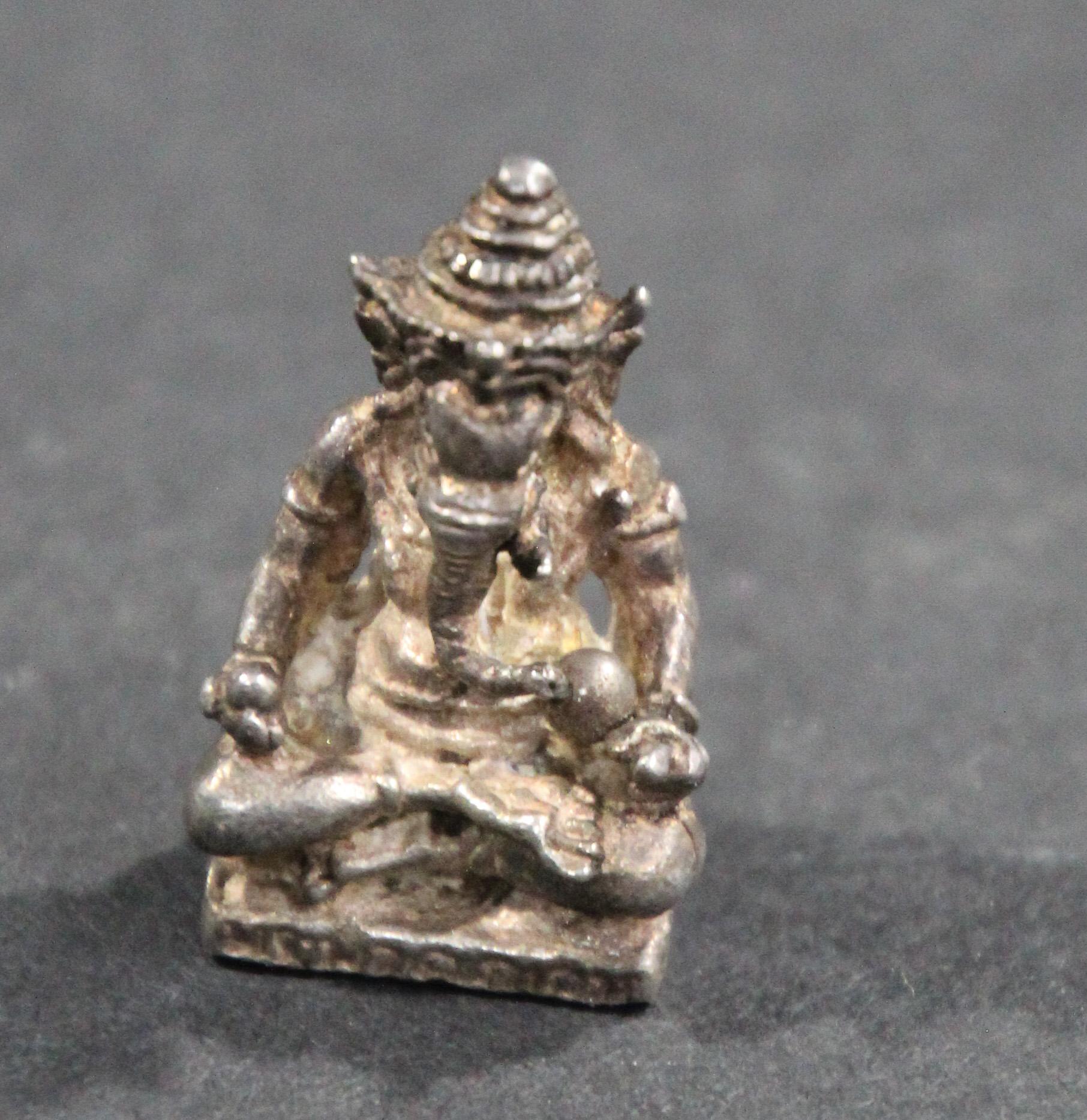 Ganesh Small Silver Hindu Diety Statue Amulet For Sale 11