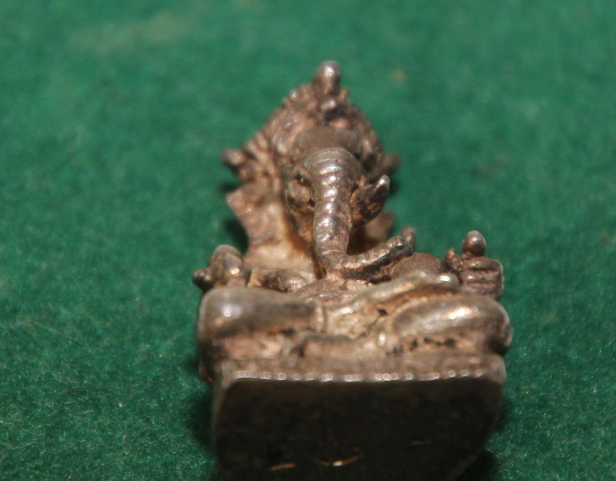 ganesh amulet