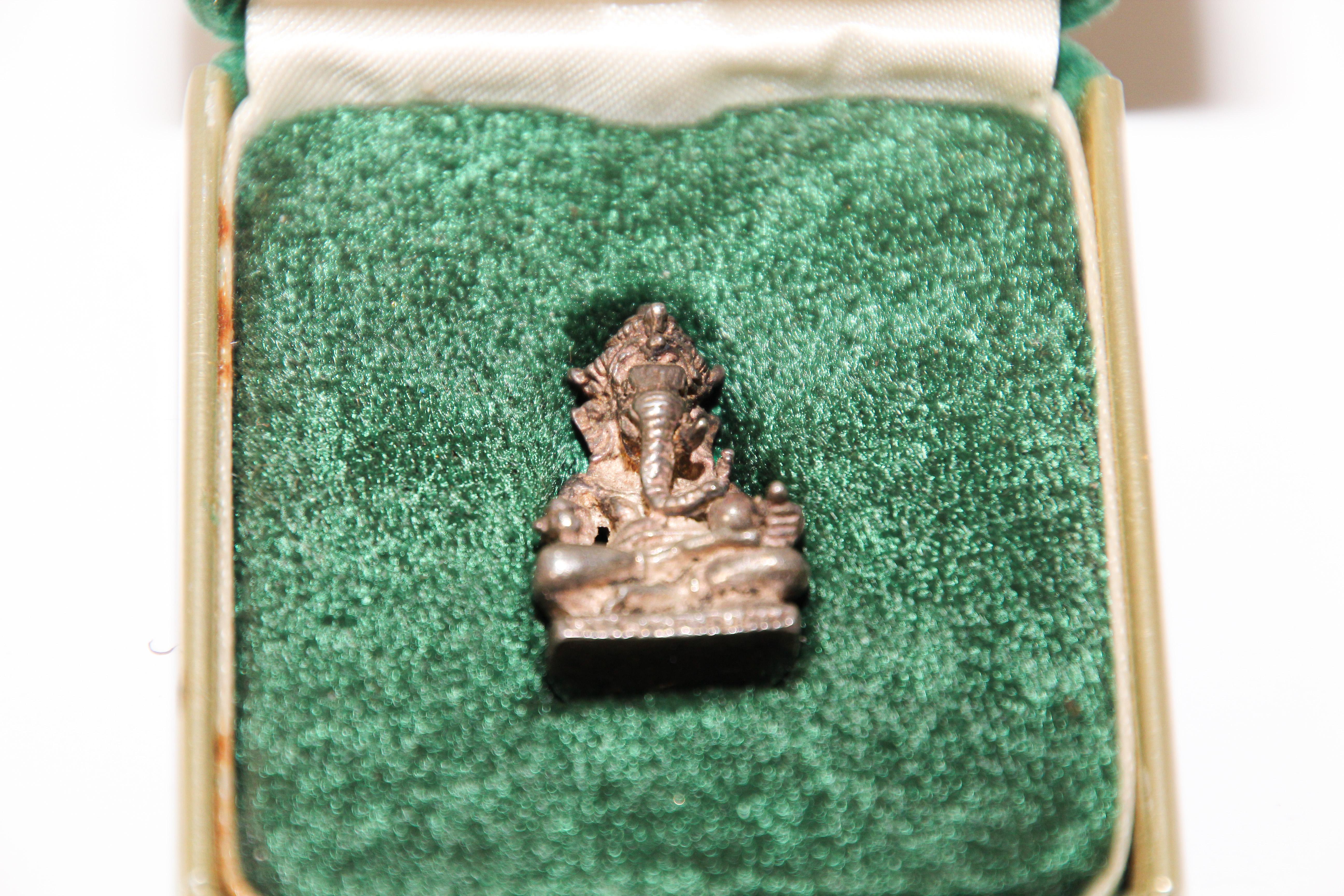 20th Century Ganesh Small Silver Hindu Diety Statue Amulet For Sale
