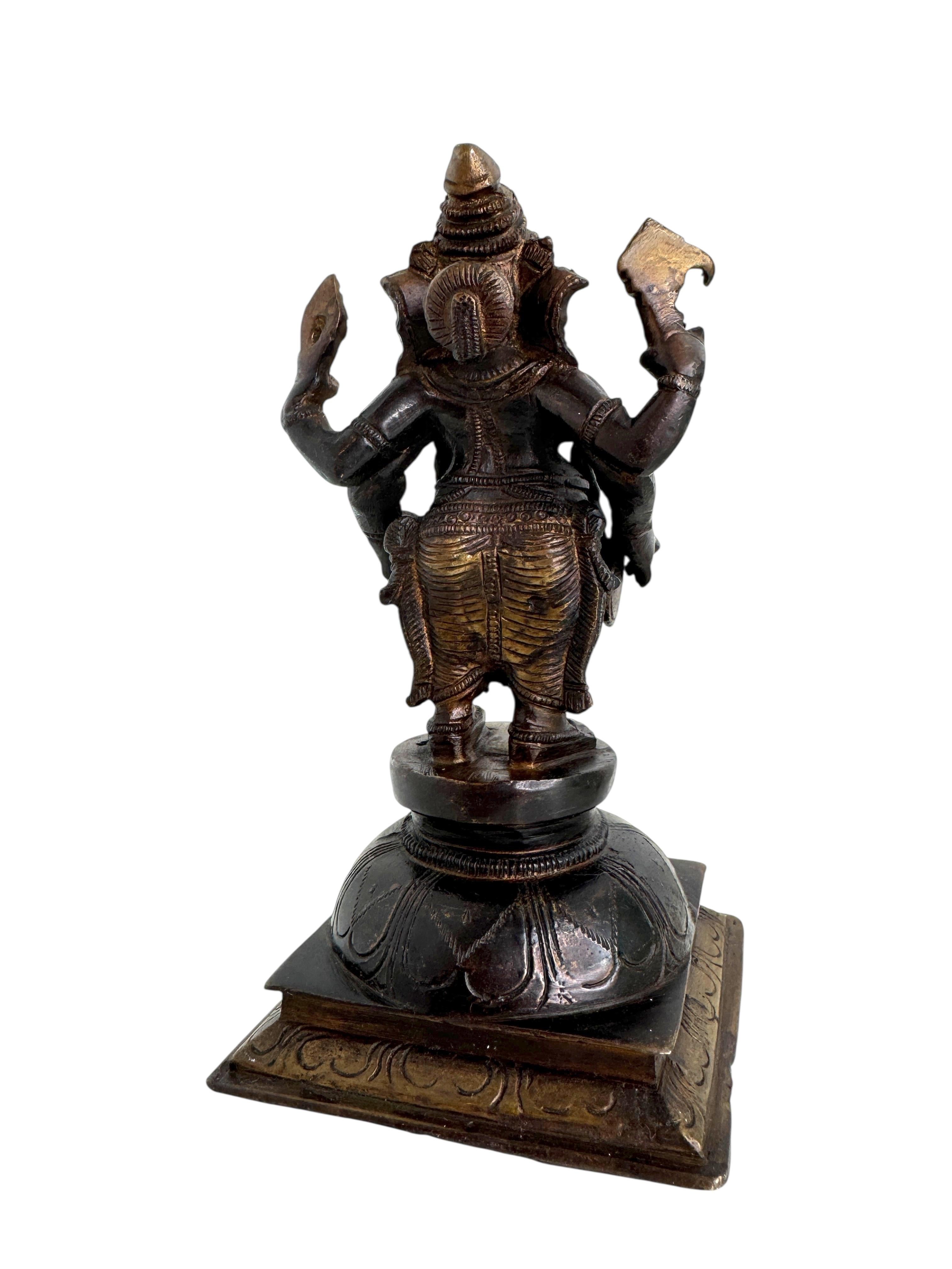 Arte popolare Scultura in bronzo Ganesha Statua Vintage 1960, India in vendita