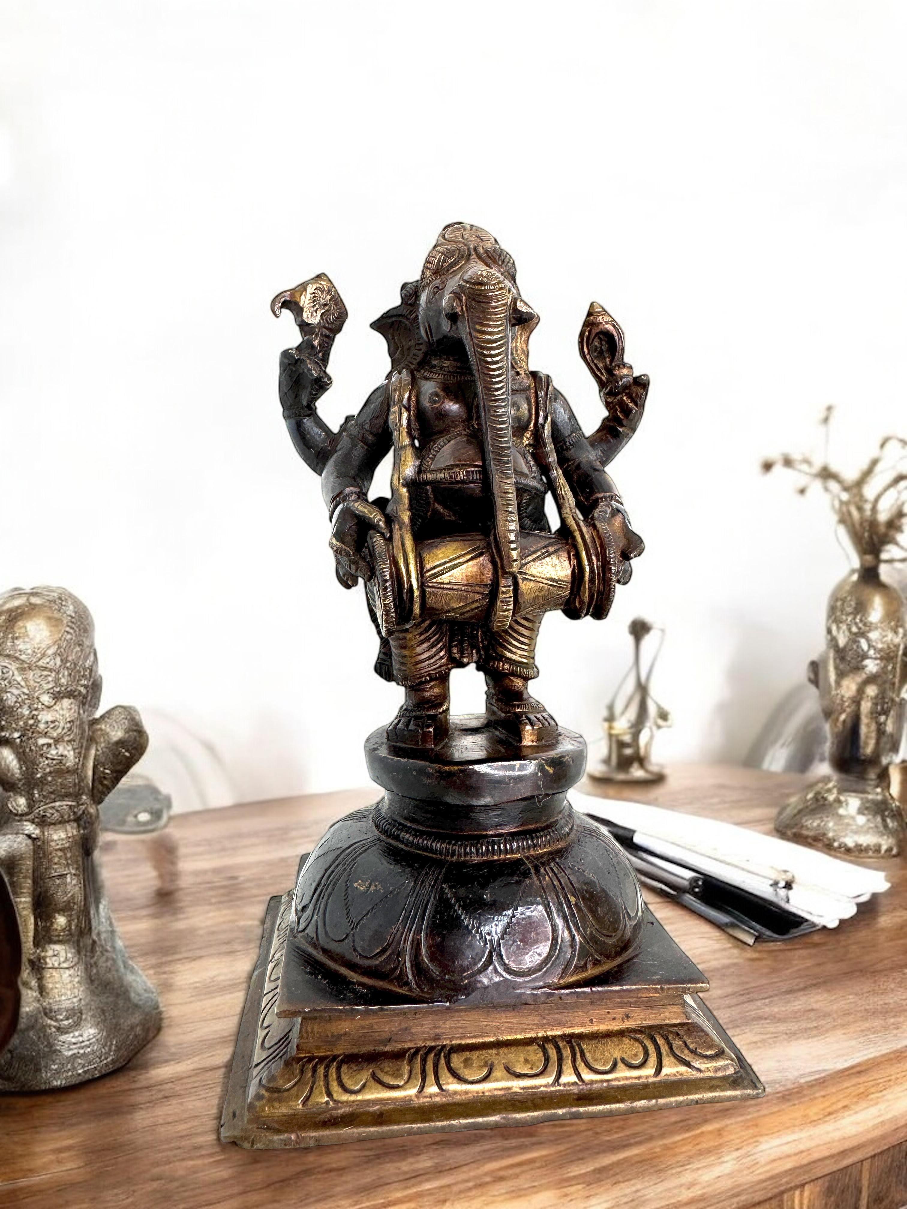 Bronzo Scultura in bronzo Ganesha Statua Vintage 1960, India in vendita