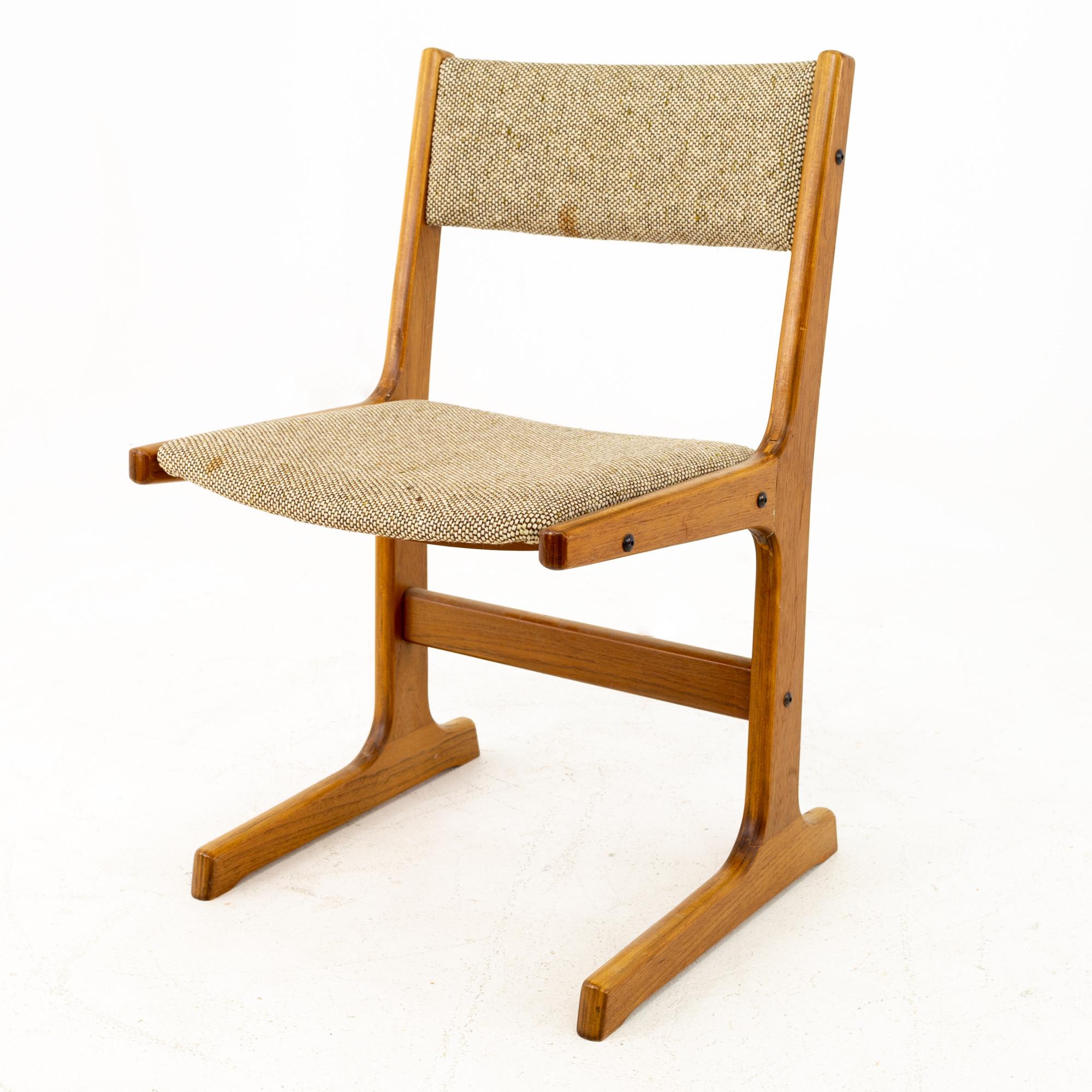Gangso Mobler Style Mid Century Teak Dining Chairs, Set of 4 In Good Condition For Sale In Countryside, IL