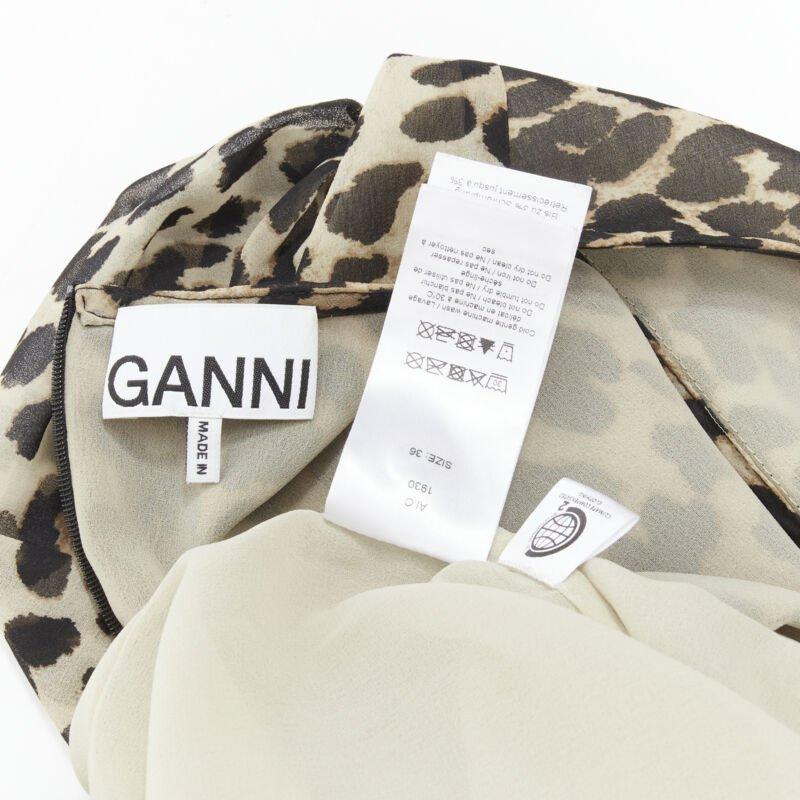 GANNI abito babydoll svasato a pieghe con stampa leopardata marrone FR36 S in vendita 3