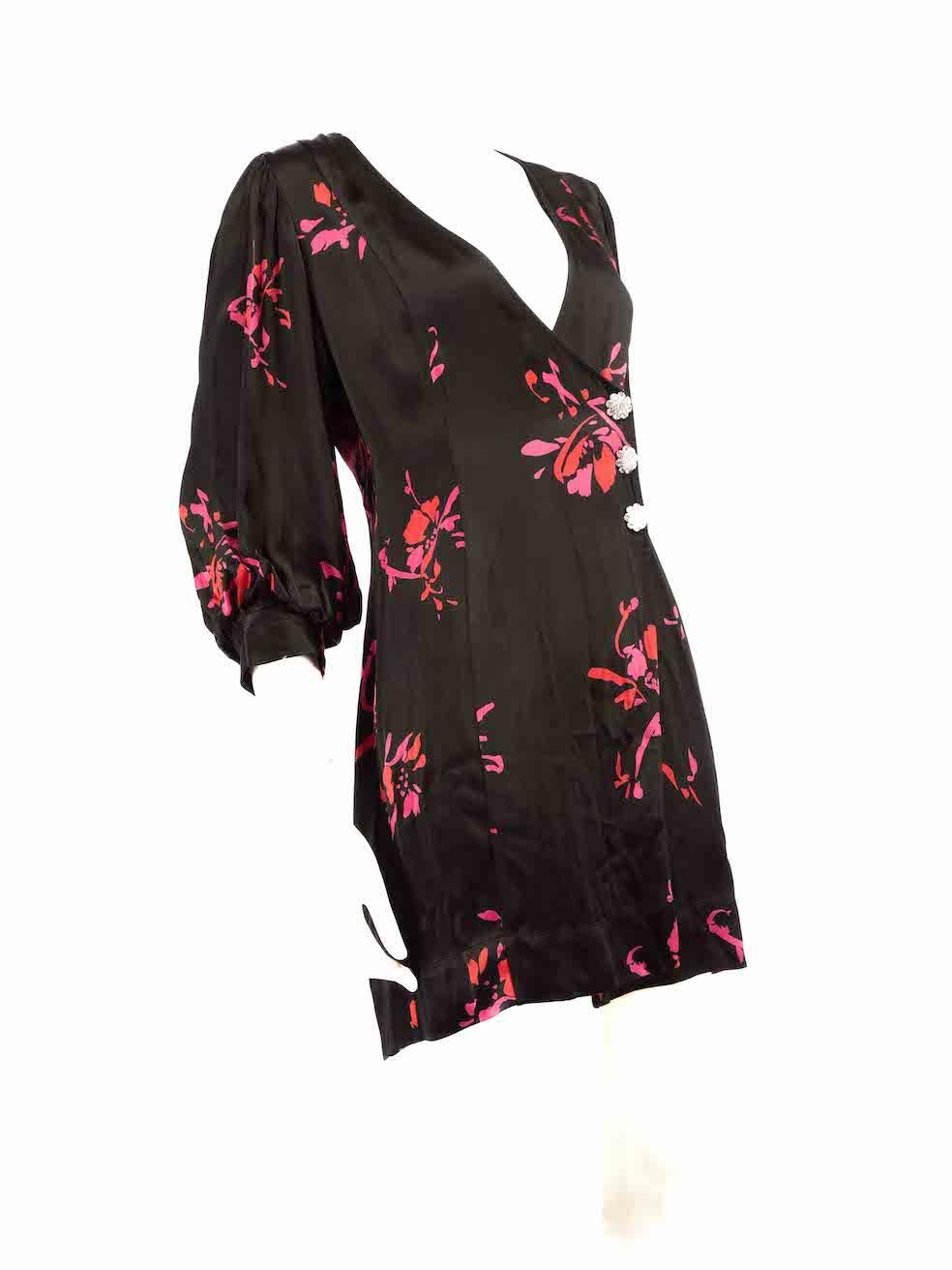CONDITION is Very good. Hardly any visible wear to dress is evident on this used Ganni designer resale item.
 
 Details
 
 
 Multicolour
 
 Viscose
 
 Dress
 
 Mini
 
 Floral
 
 Mid sleeves
 
 V-neck
 
 Front buttons and tie fastening
 
 
 
 
 
