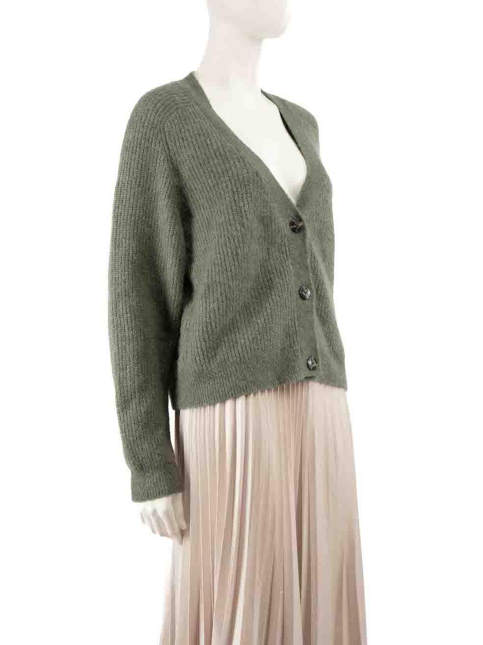 CONDITION is Never worn. No visible wear to cardigan is evident on this new Ganni designer resale item.
 
 
 
 Details
 
 
 Green
 
 Wool
 
 Knit cardigan
 
 Long sleeves
 
 V-neck
 
 Button up fastening
 
 
 
 Made in China
 
 Composition
 
 Wool