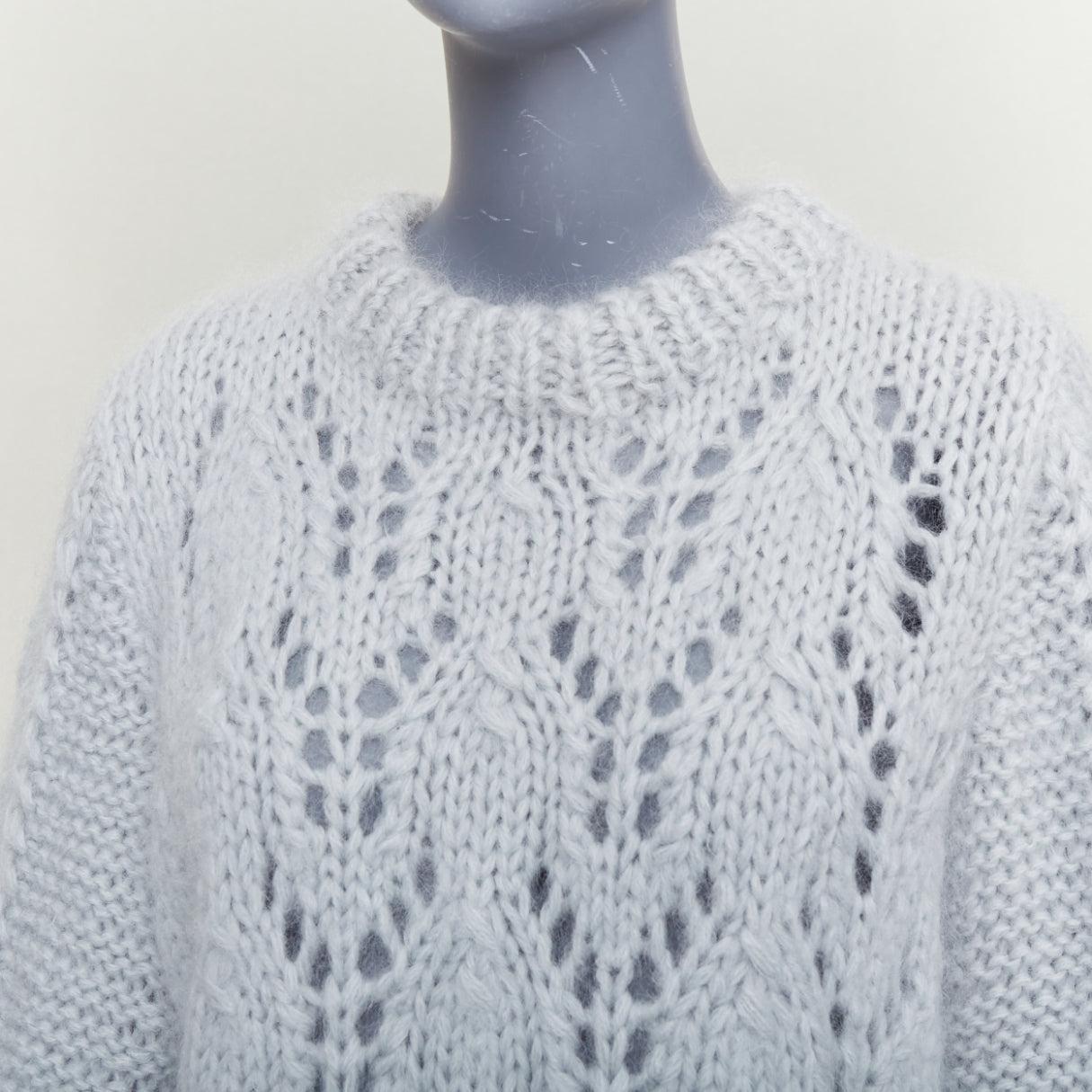 GANNI pull chunky compensé climatique en laine mohair bleu brumeux M. en vente 2