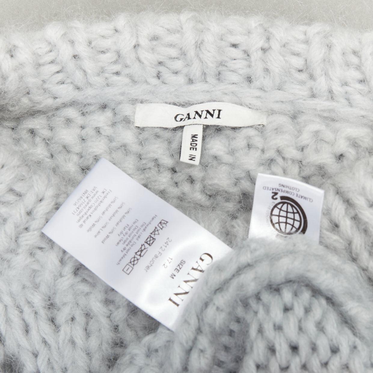 GANNI pull chunky compensé climatique en laine mohair bleu brumeux M. en vente 4