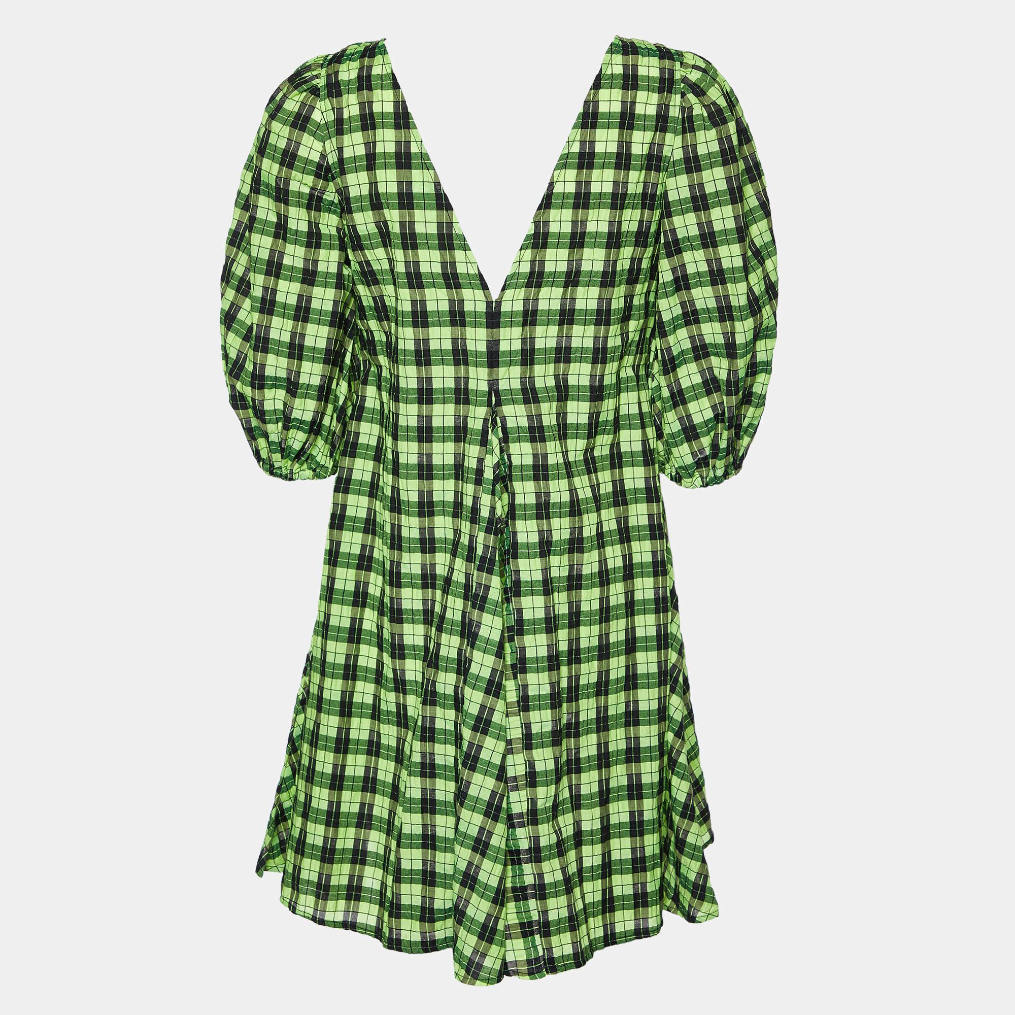 Experience the joy of expert tailoring with this designer dress for women. Meticulously made it offers a flawless fit and luxe details ensuring unmatched comfort. This beautiful creation will elevate your style effortlessly.