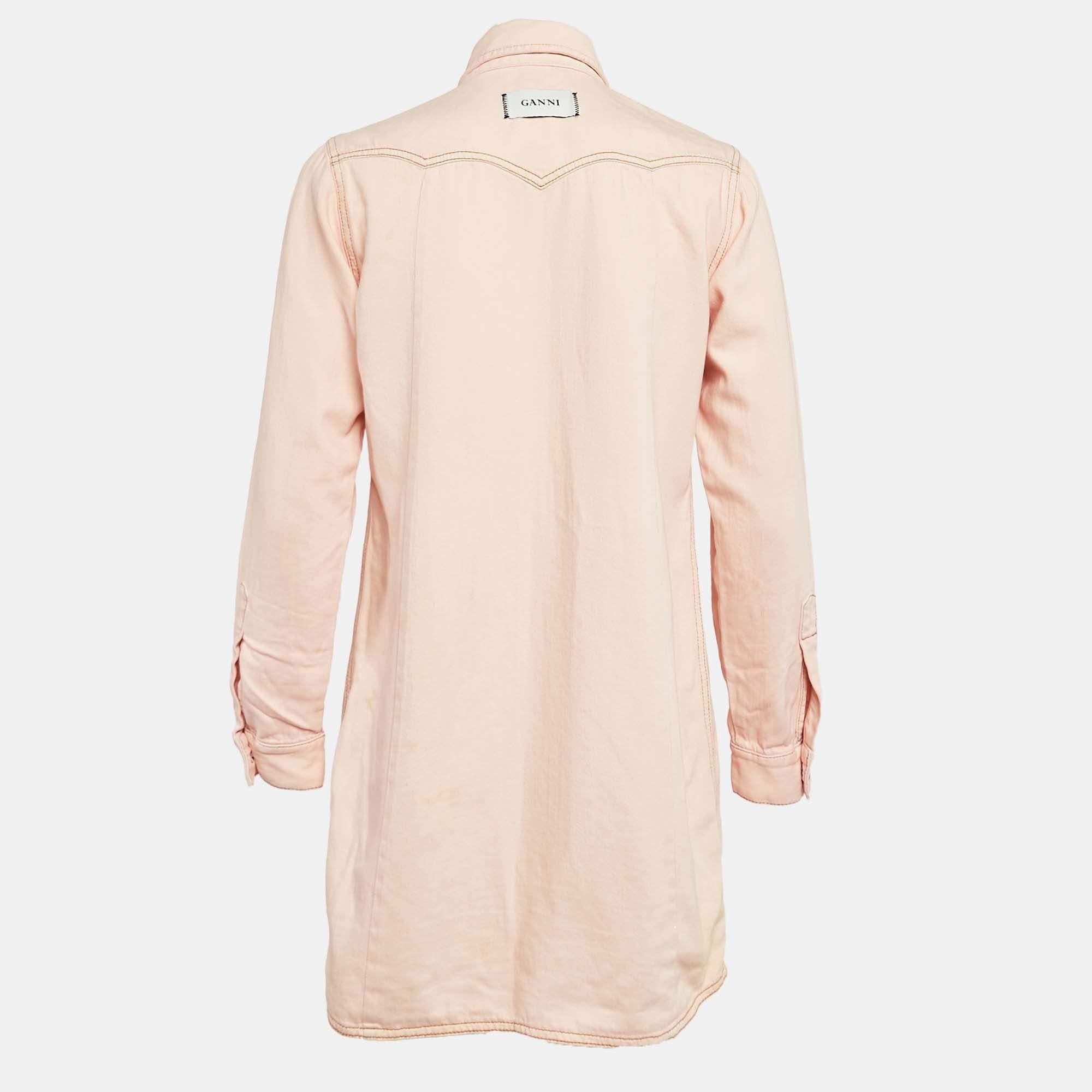 Dieses gut verarbeitete Designerkleid zelebriert das klassische Design und den beständigen Stil. Sorgfältige Detailarbeit und hochwertige MATERIALIEN sorgen für Komfort und eine schmeichelhafte Silhouette. Sein klassisches Design überdauert