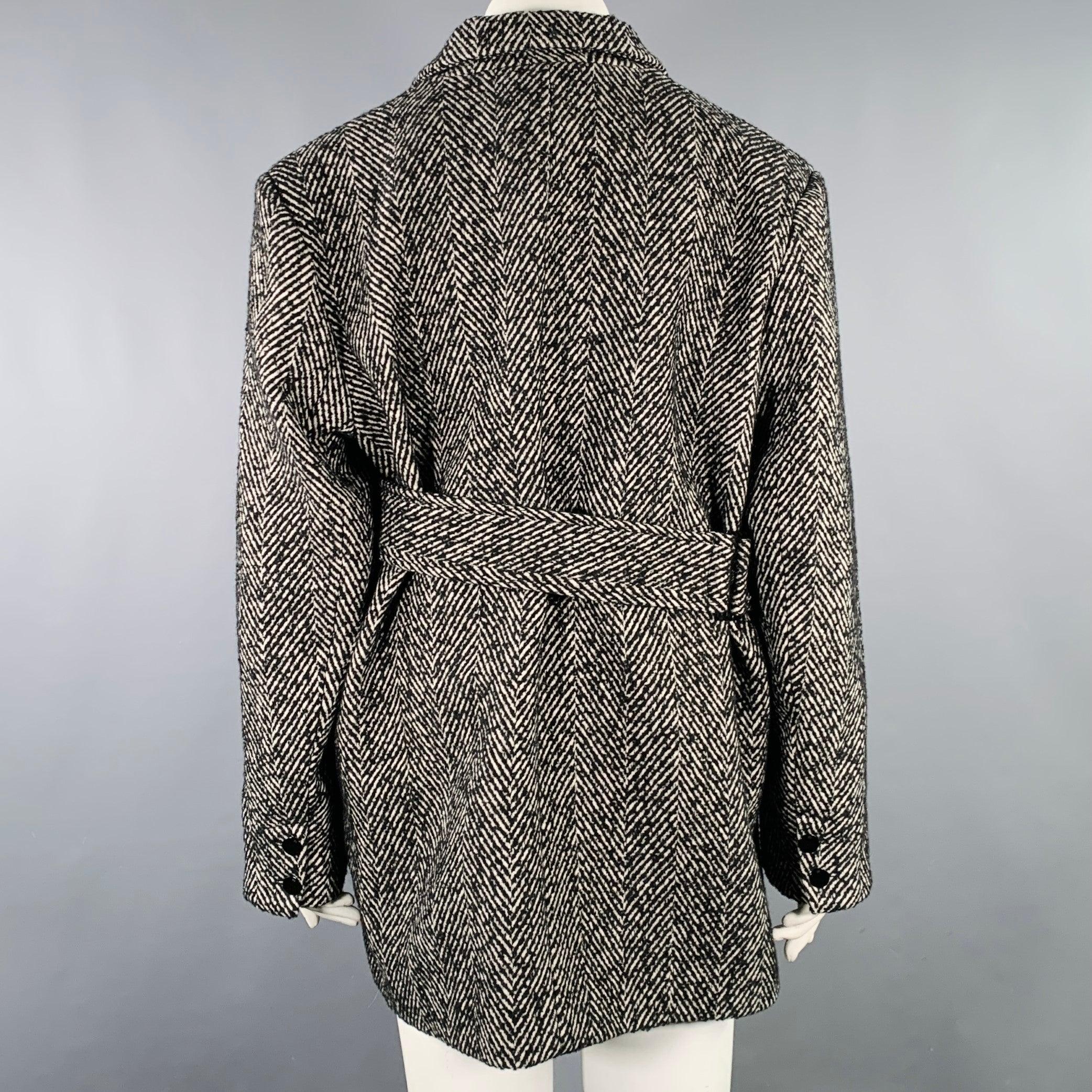 GANNI Size XL Grey Wool Blend Tweed Belted Coat In Excellent Condition For Sale In San Francisco, CA