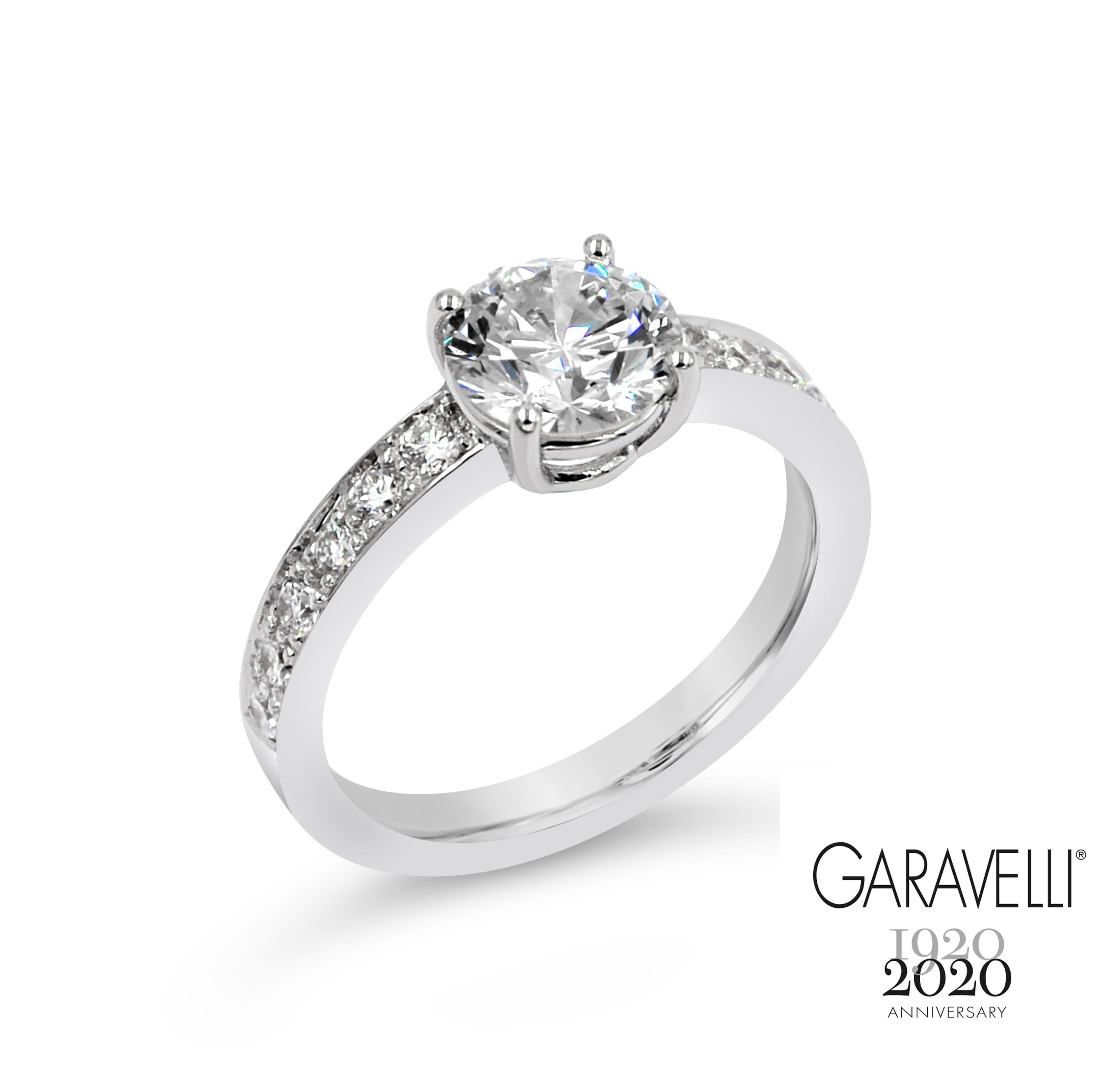 Round Cut Garavelli 18 Karat White Gold Diamonds Engagement Ring For Sale