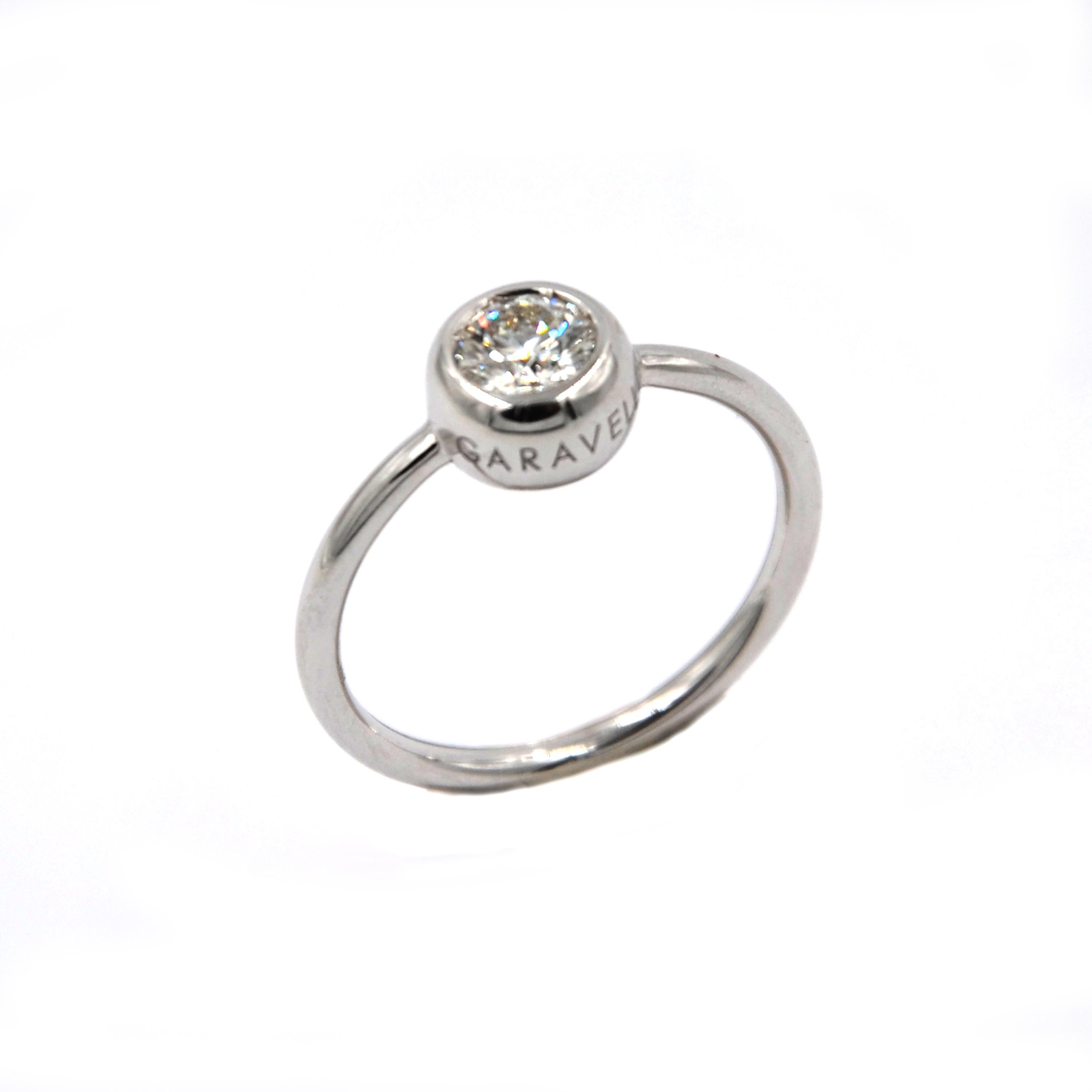 Garavelli 18 Karat White Gold Single  Flawless White Diamond 0.51 ct Giotto Ring