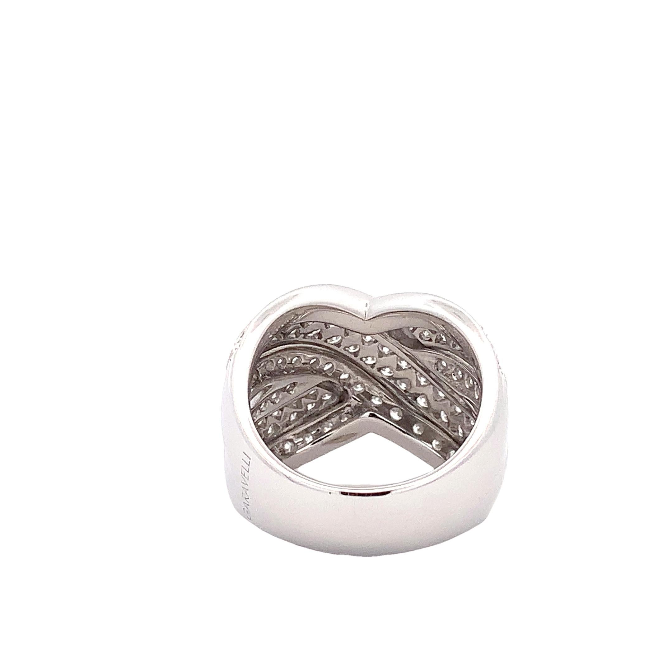 Contemporary Garavelli 18 Karat White Gold White Diamonds Criss Cross  Ring For Sale