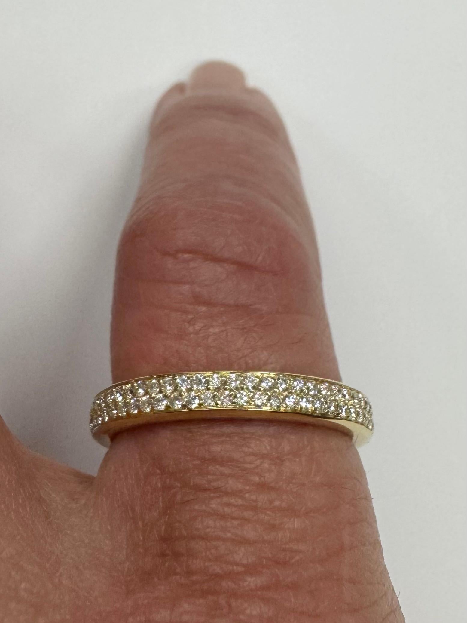 Garavelli 18 Karat White Gold White Diamonds Eternity Band Ring For Sale 5