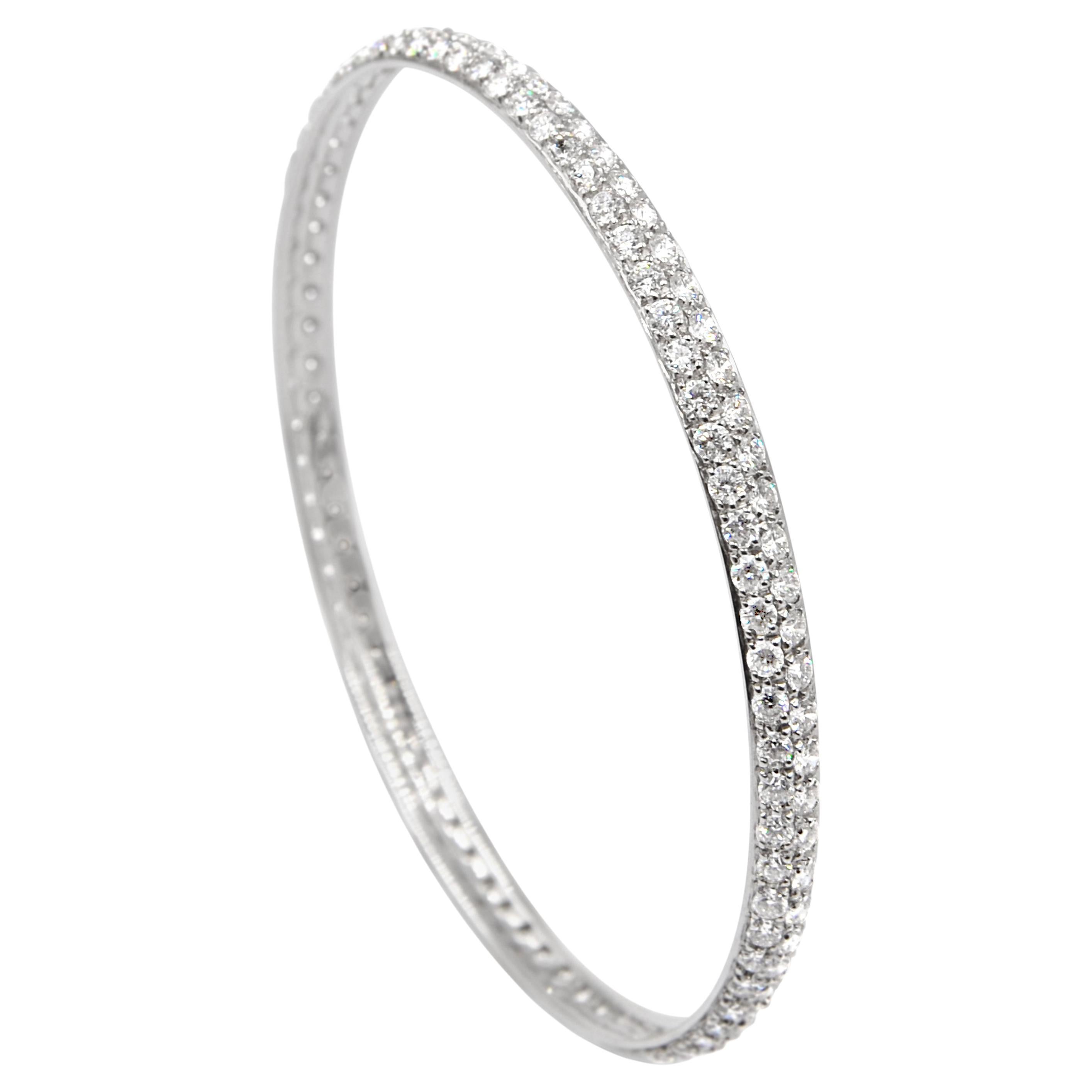 Garavelli Bracelet jonc en or blanc 18 carats avec diamants blancs ronds en vente