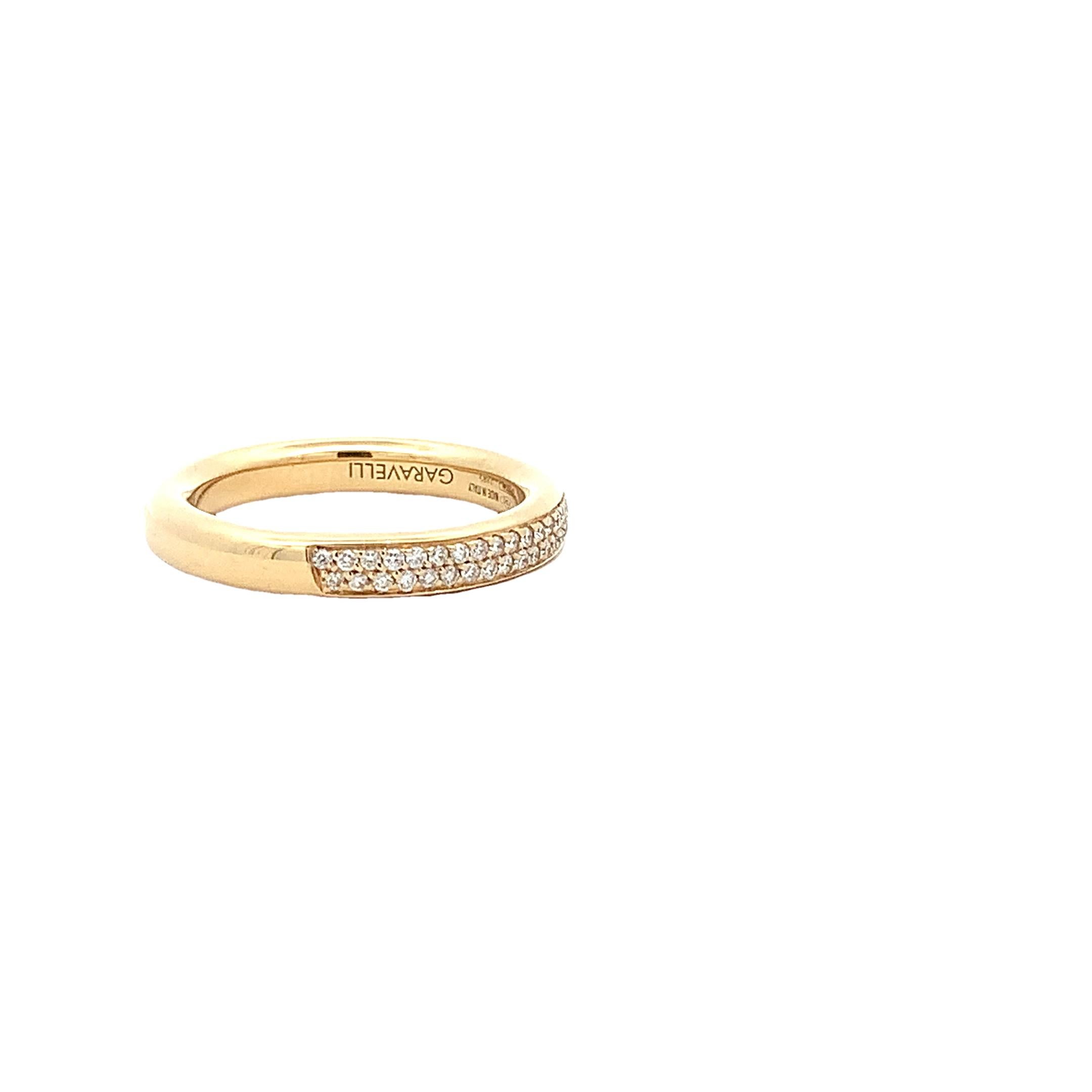 Round Cut Garavelli 18 Karat Yellow Gold Band Ring half set with  White Diamonds