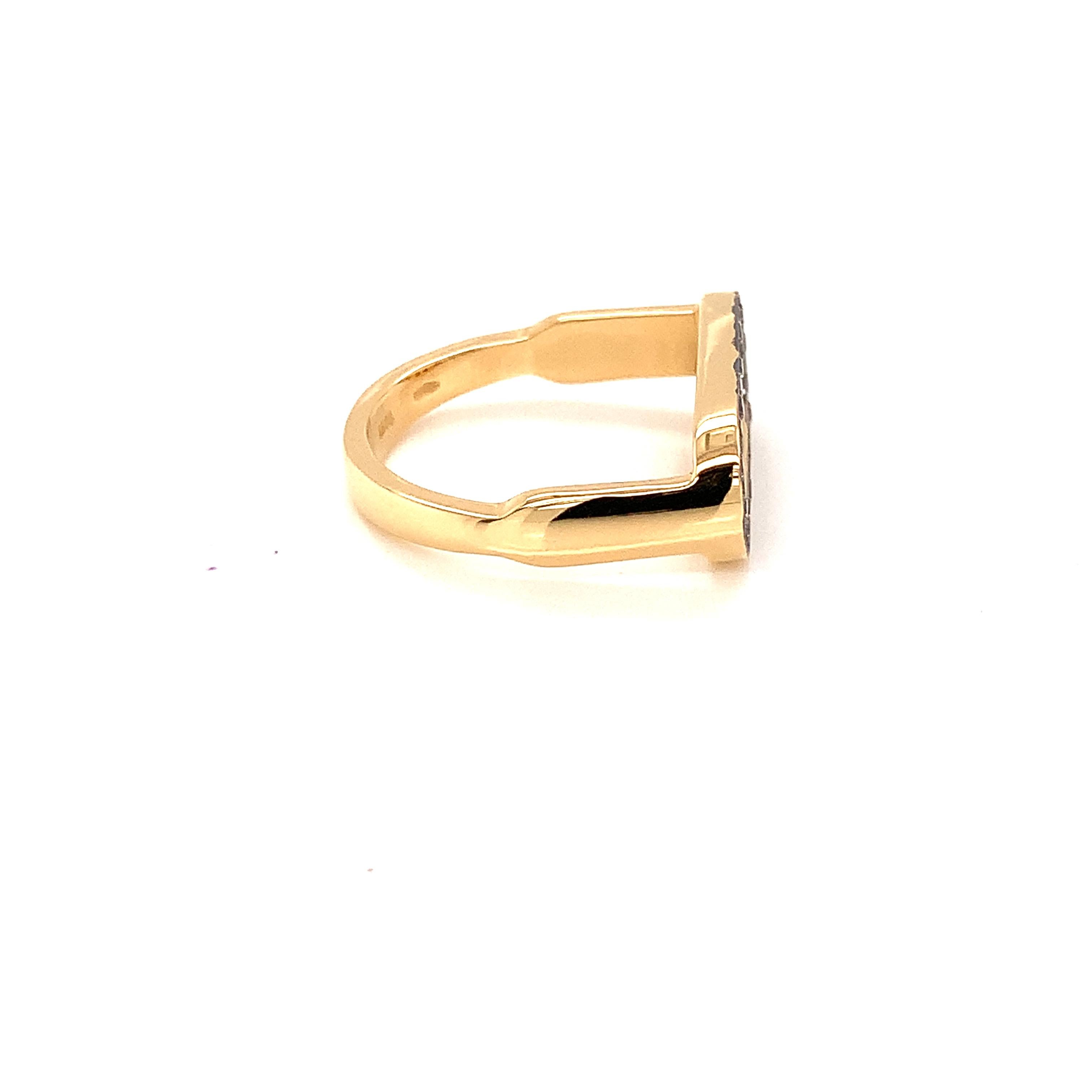 For Sale:  Garavelli 18 Karat Yellow Gold Stirrups Collection Ring  4