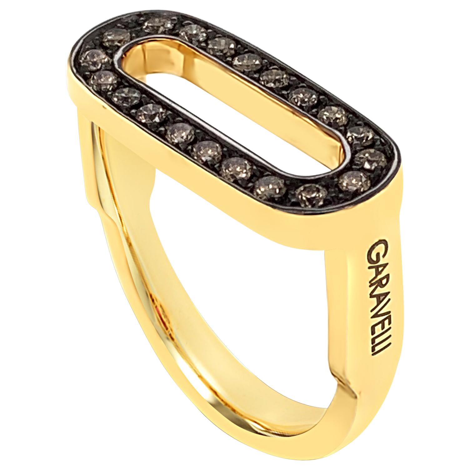 For Sale:  Garavelli 18 Karat Yellow Gold Stirrups Collection Ring