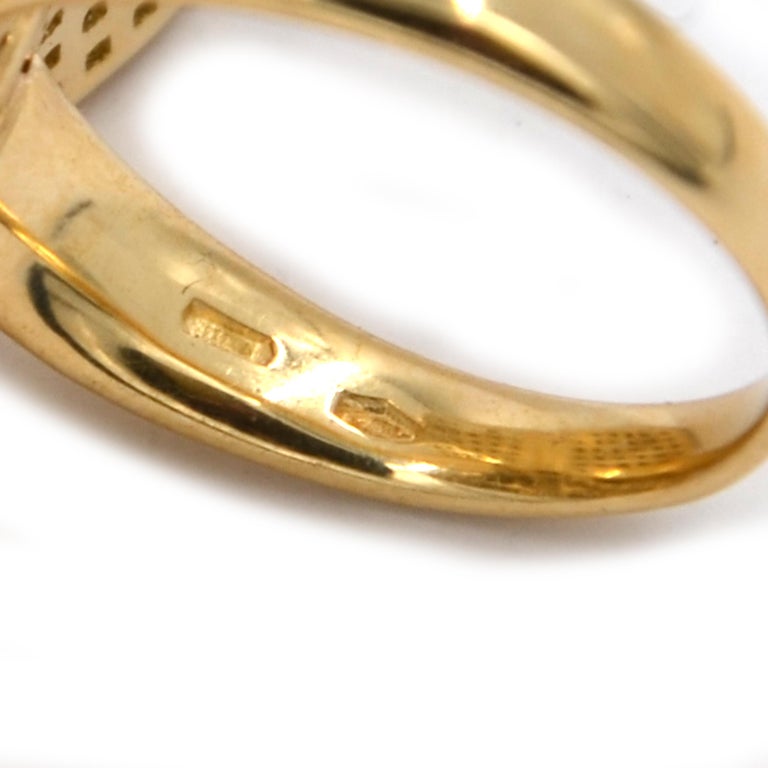Garavelli 18 Karat Yellow Gold White Diamonds Award Collection Ring For ...