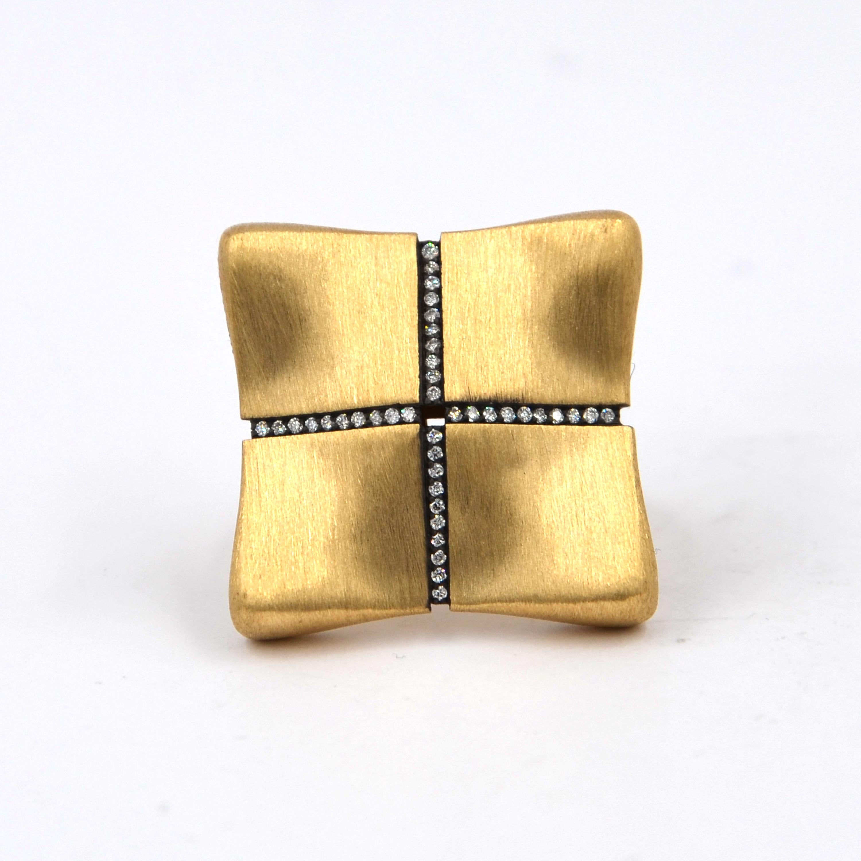 Garavelli 18 Karat Yellow Gold White Diamonds Award Collection Ring 3