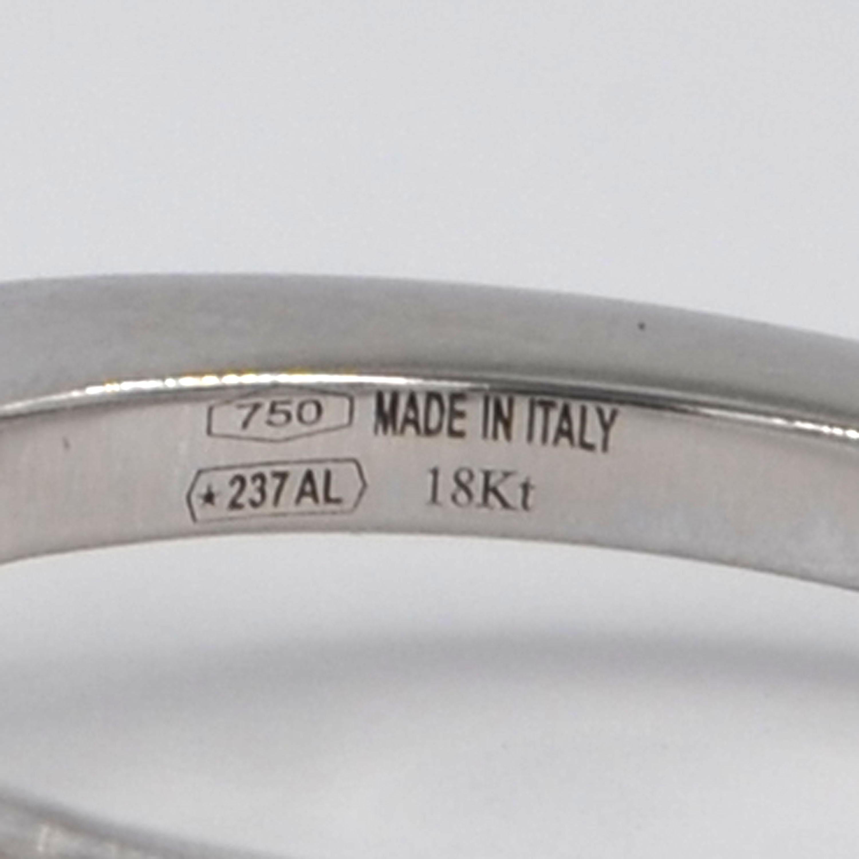 Contemporary Garavelli 18 Karat White Gold Diamonds Engagement Ring For Sale